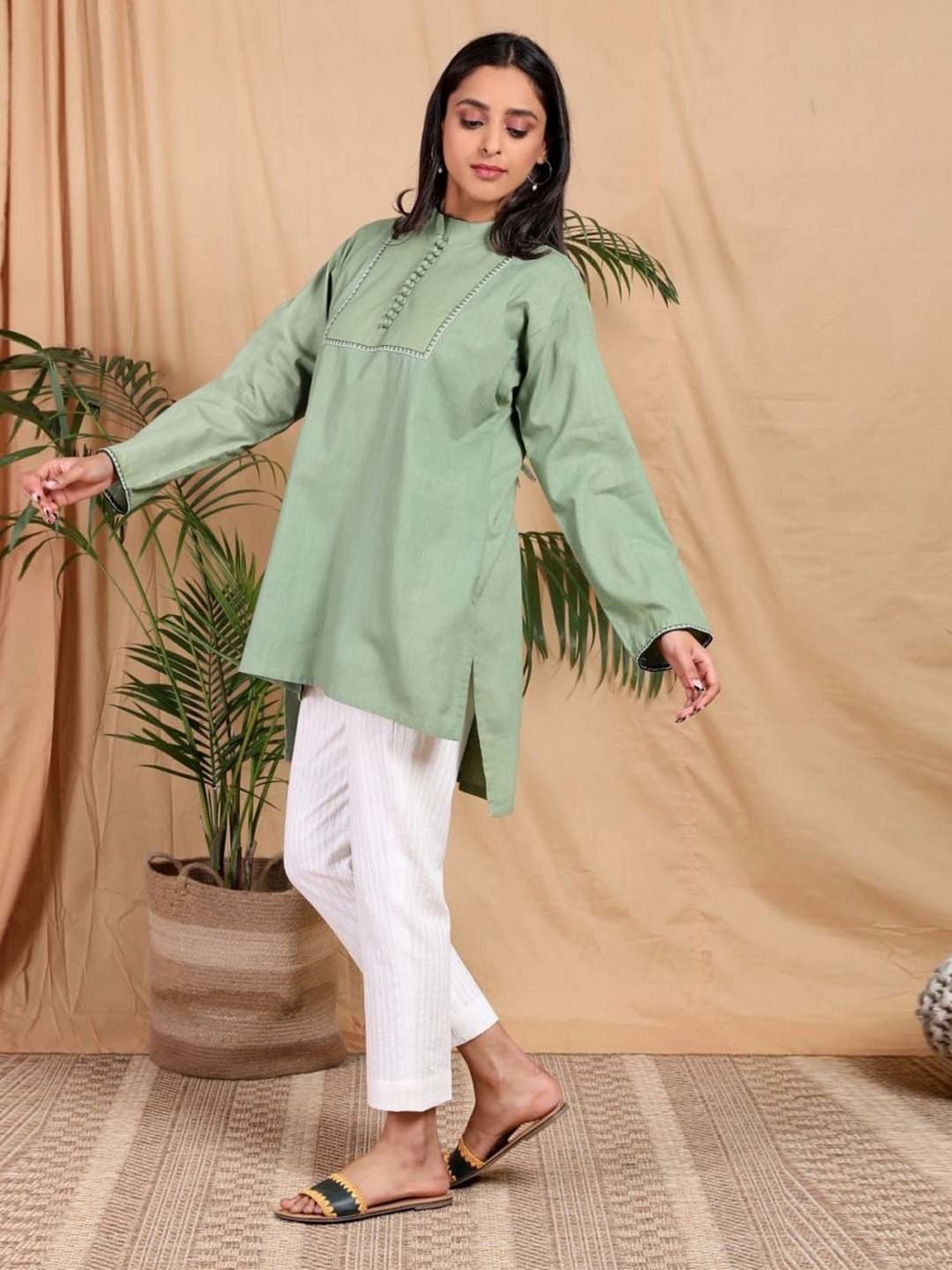Mushio Green Hariyali Handwoven Khadi Kurta