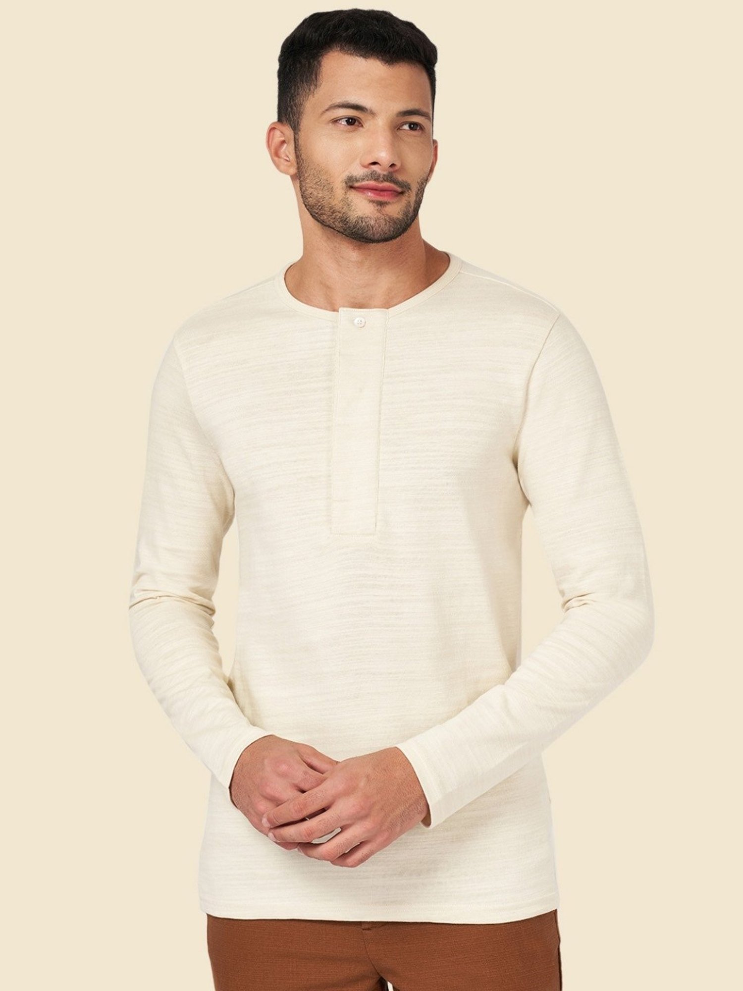 7 Alt by Pantaloons Off White Cotton Slim Fit Henley T-Shirt