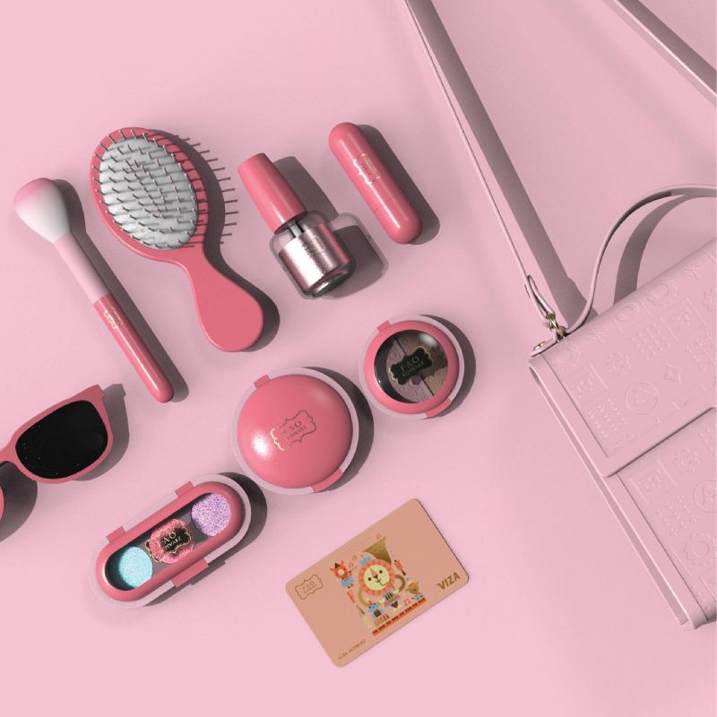 FAO Schwarz Glamour Purse Set