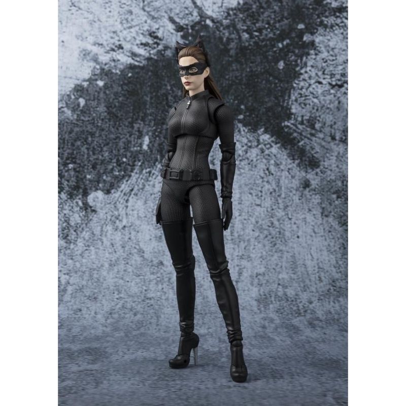 S.H. Figuarts - The Dark Knight - Catwoman Action figures