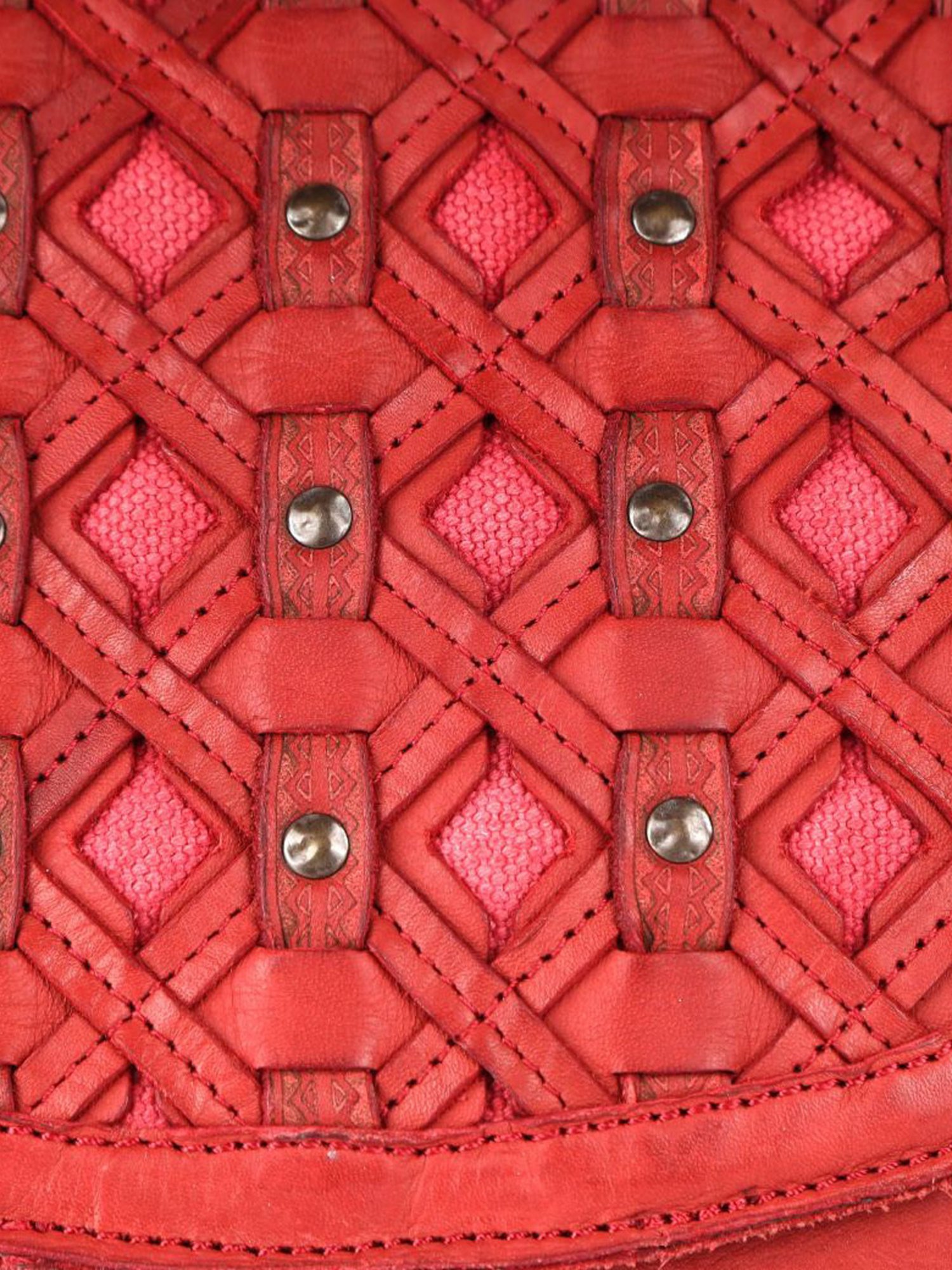 KOMPANERO Valentina Red Leather Textured Sling Handbag