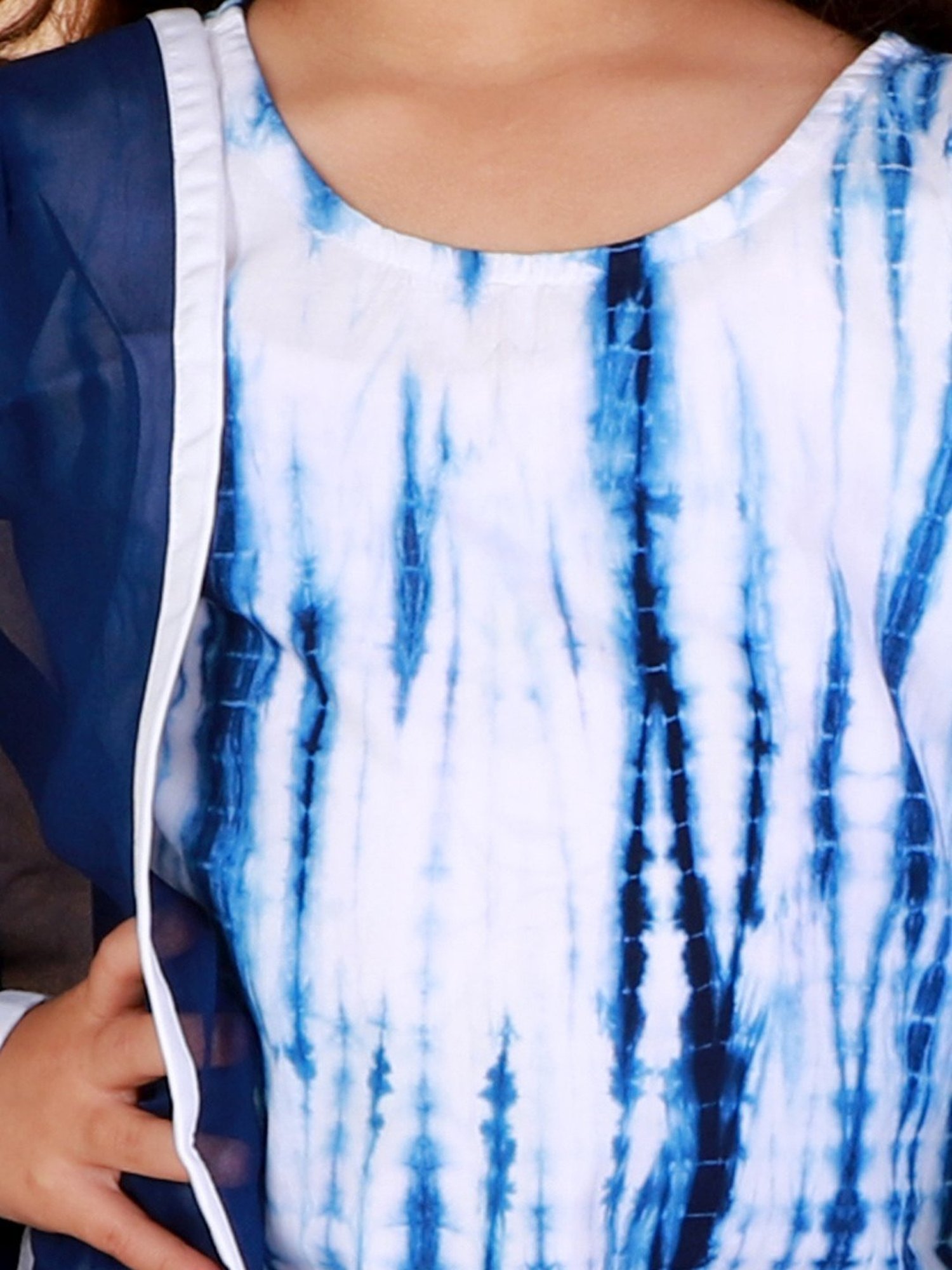 VASTRAMAY Kids Blue & White Cotton Over Dyed Kurta Set