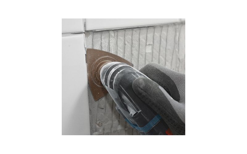 Bosch MX25EC-RT 2.5 Amp Multi-X Oscillating Tool Kit with 21 Accessories