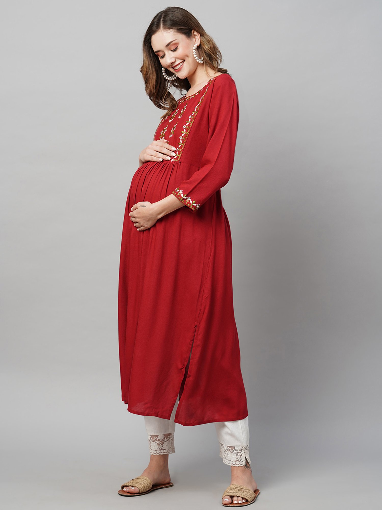 MomToBe Maroon Embroidered Maternity Kurta