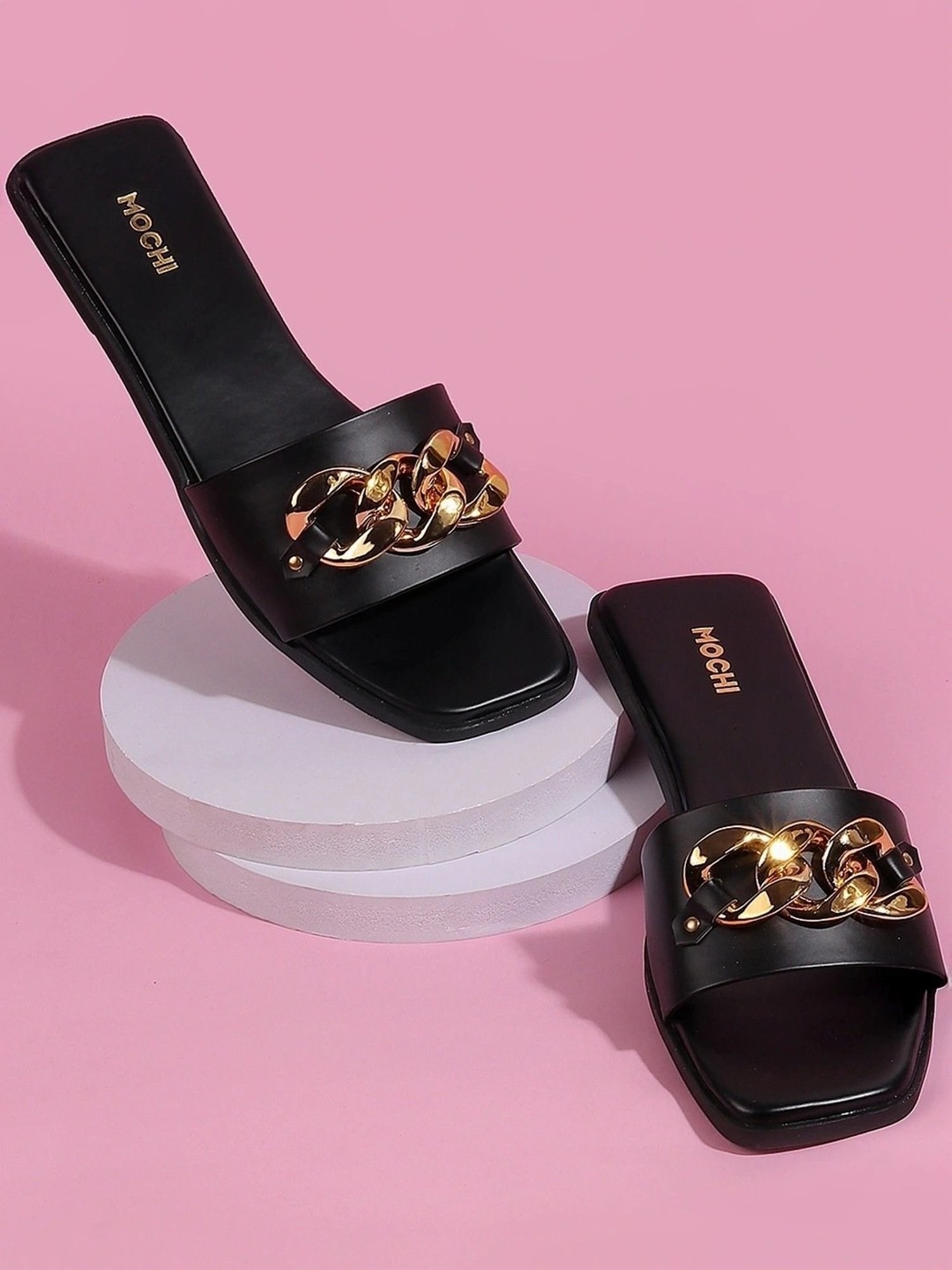 Mochi Women's Black Casual Sandals