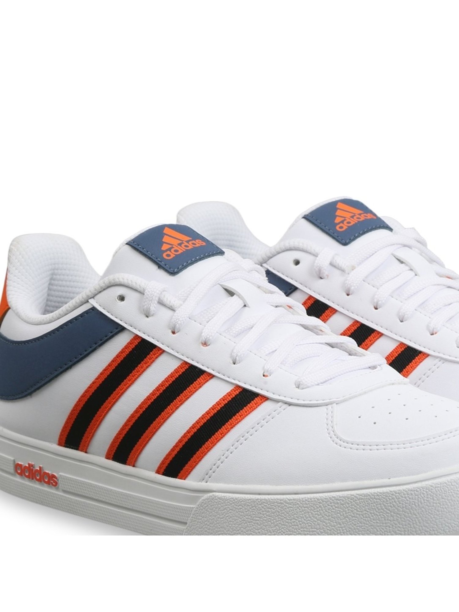 Adidas Men's STREETWISE White Skateboarding Shoes