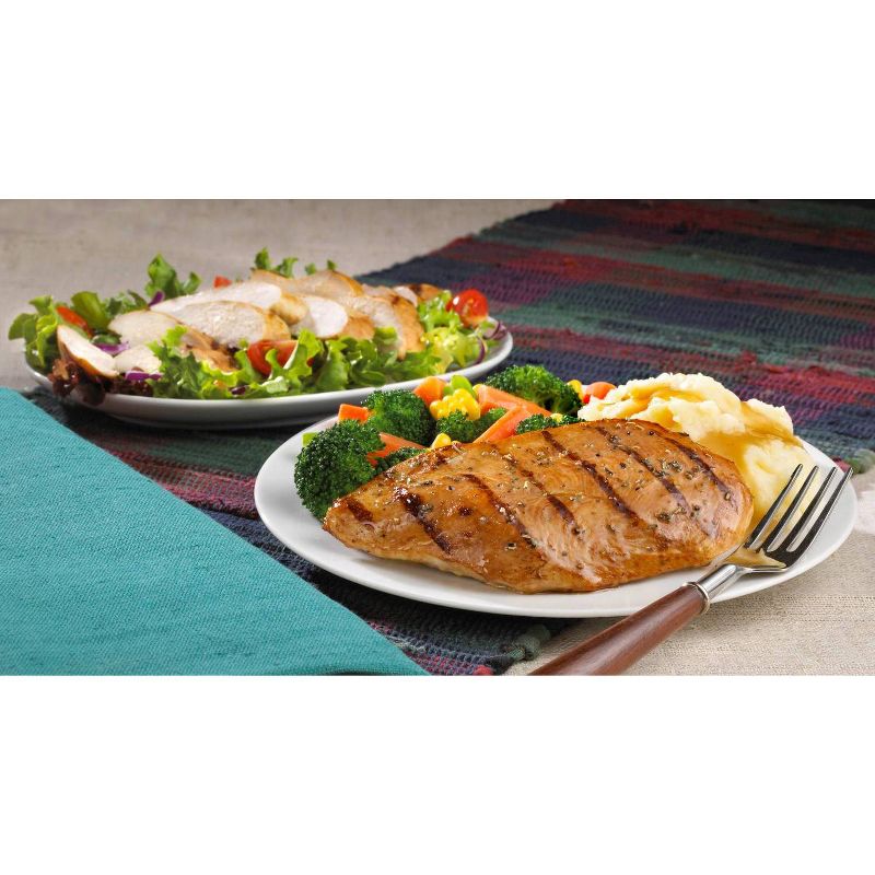 Tyson Boneless & Skinless Chicken Breasts - Frozen - 2.5lbs