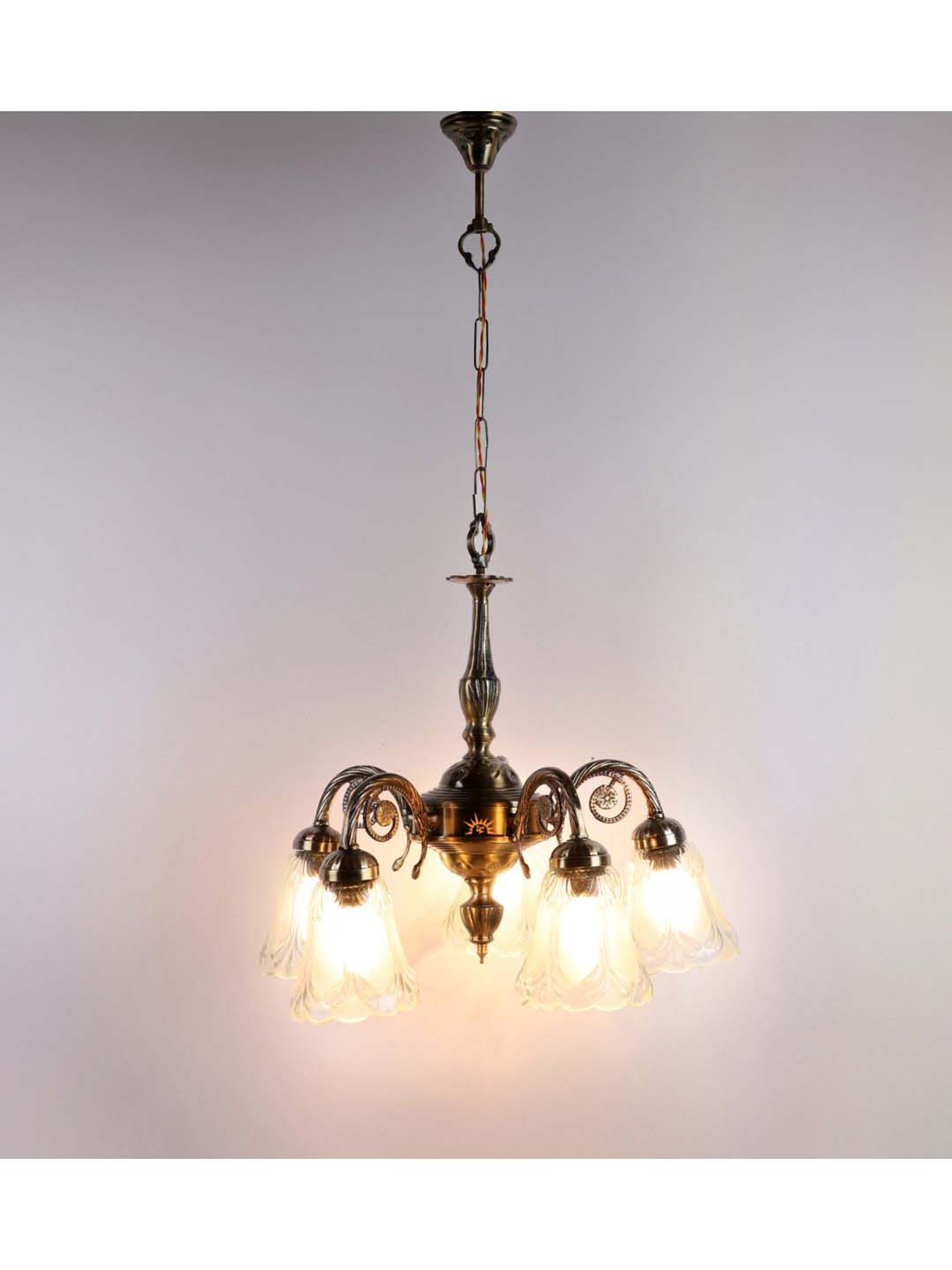 DecorativeRay Golden Chandiler - Set of 1