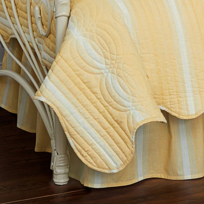 Paisley Verveine Quilt Set (Daybed) Green 5pc - Waverly