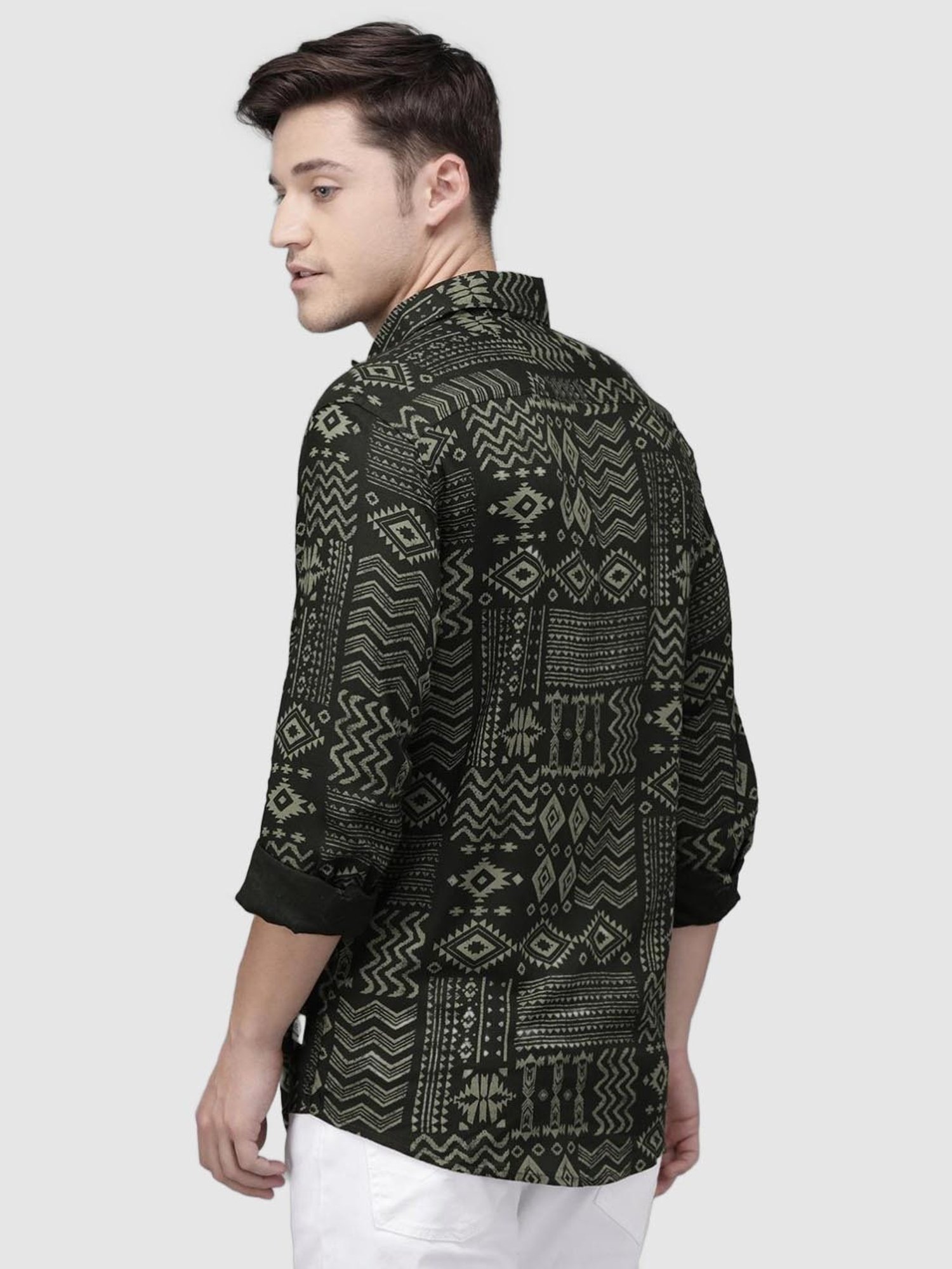 Bene Kleed Green Regular Fit Printed Shirt