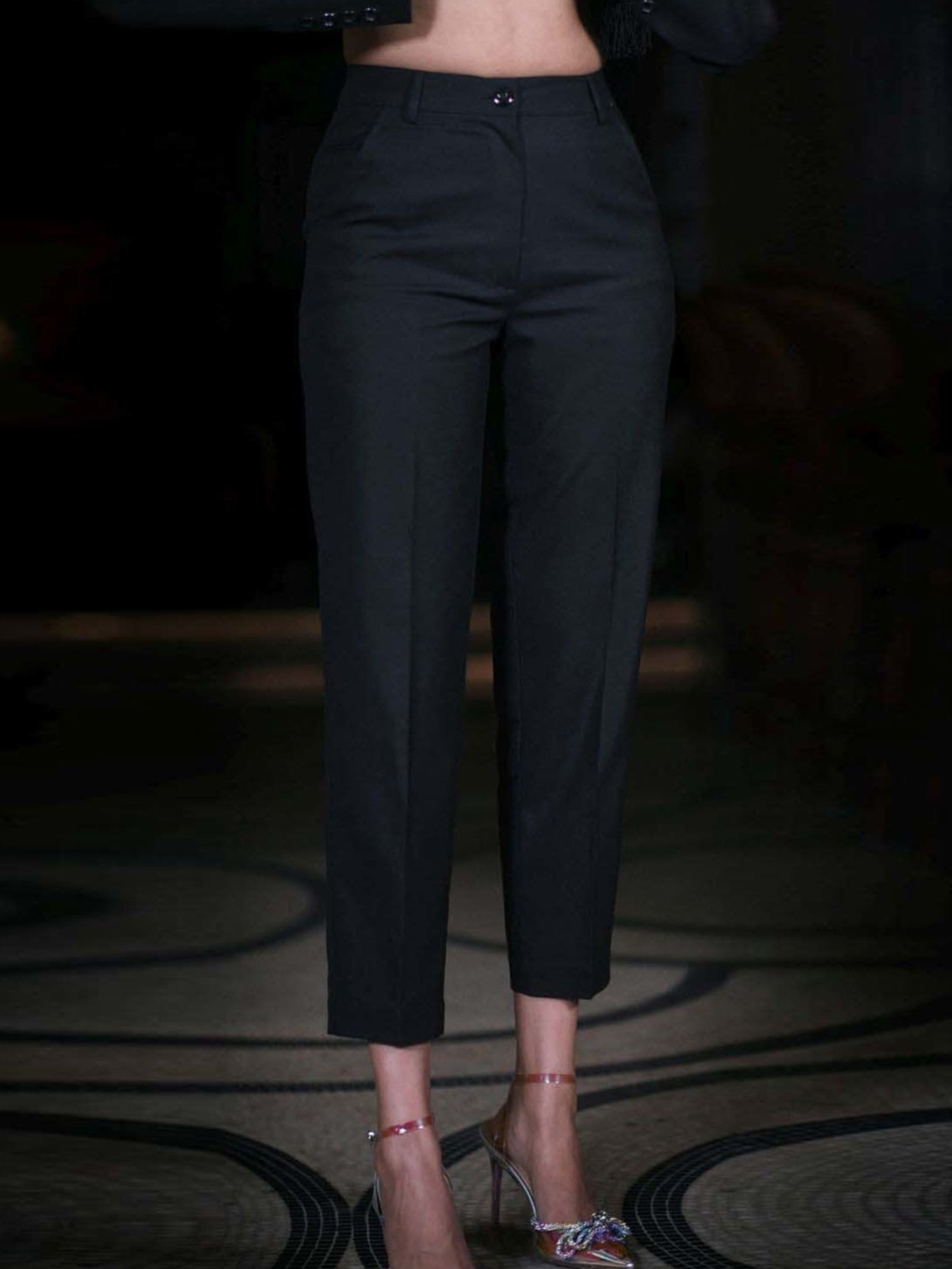 Qua Ebony Black Club 82 Short Fringed Blazer