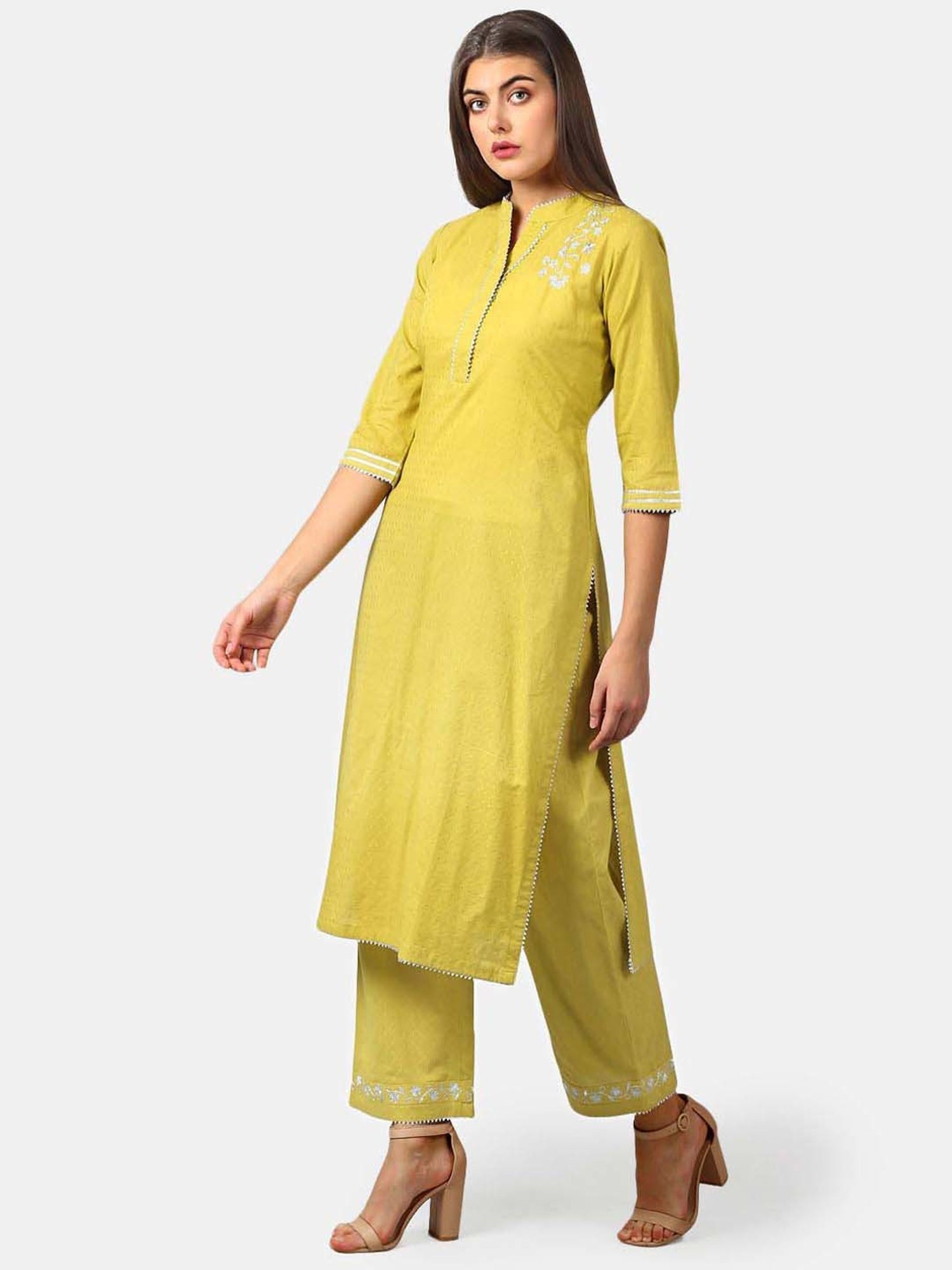 DART STUDIO Green Cotton Embroidered Straight Kurta