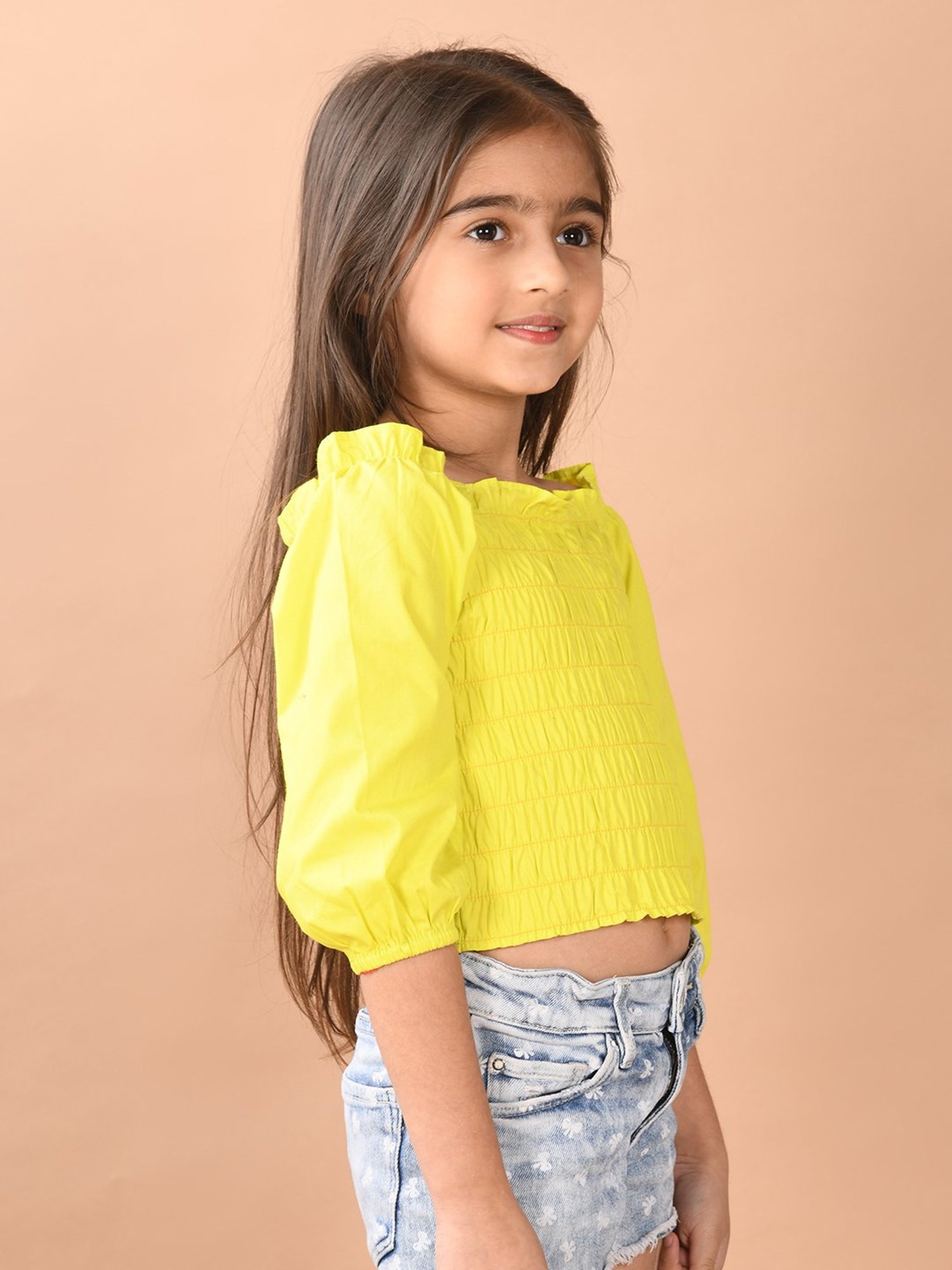 LilPicks Kids Yellow Solid Crop Top