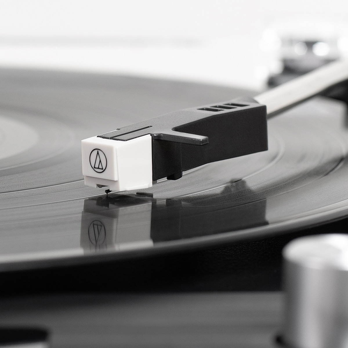 Victrola Eastwood 3-Speed Dual-Bluetooth Hybrid Turntable (Black/Bamboo)