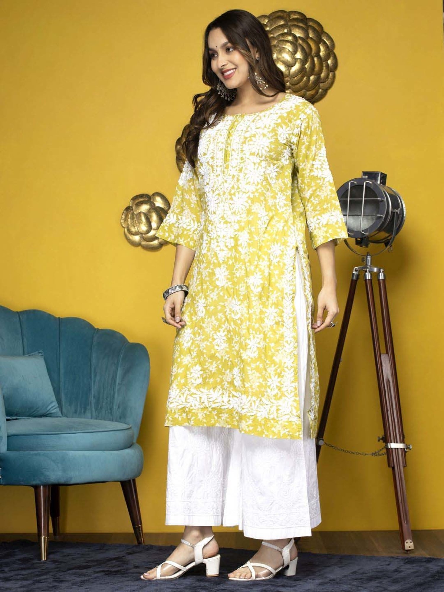 PARAMOUNT CHIKAN Lime Yellow Cotton Chikankari Straight Kurta