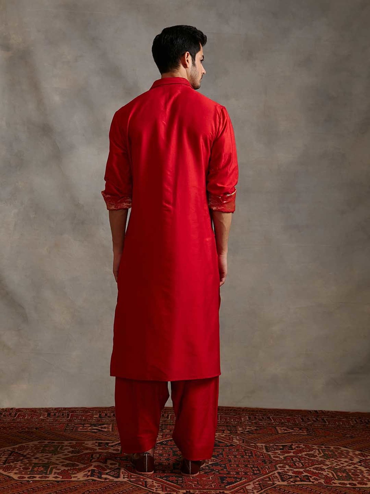 Abhishti Red Regular Fit Banarasi Zari Placket Kurta