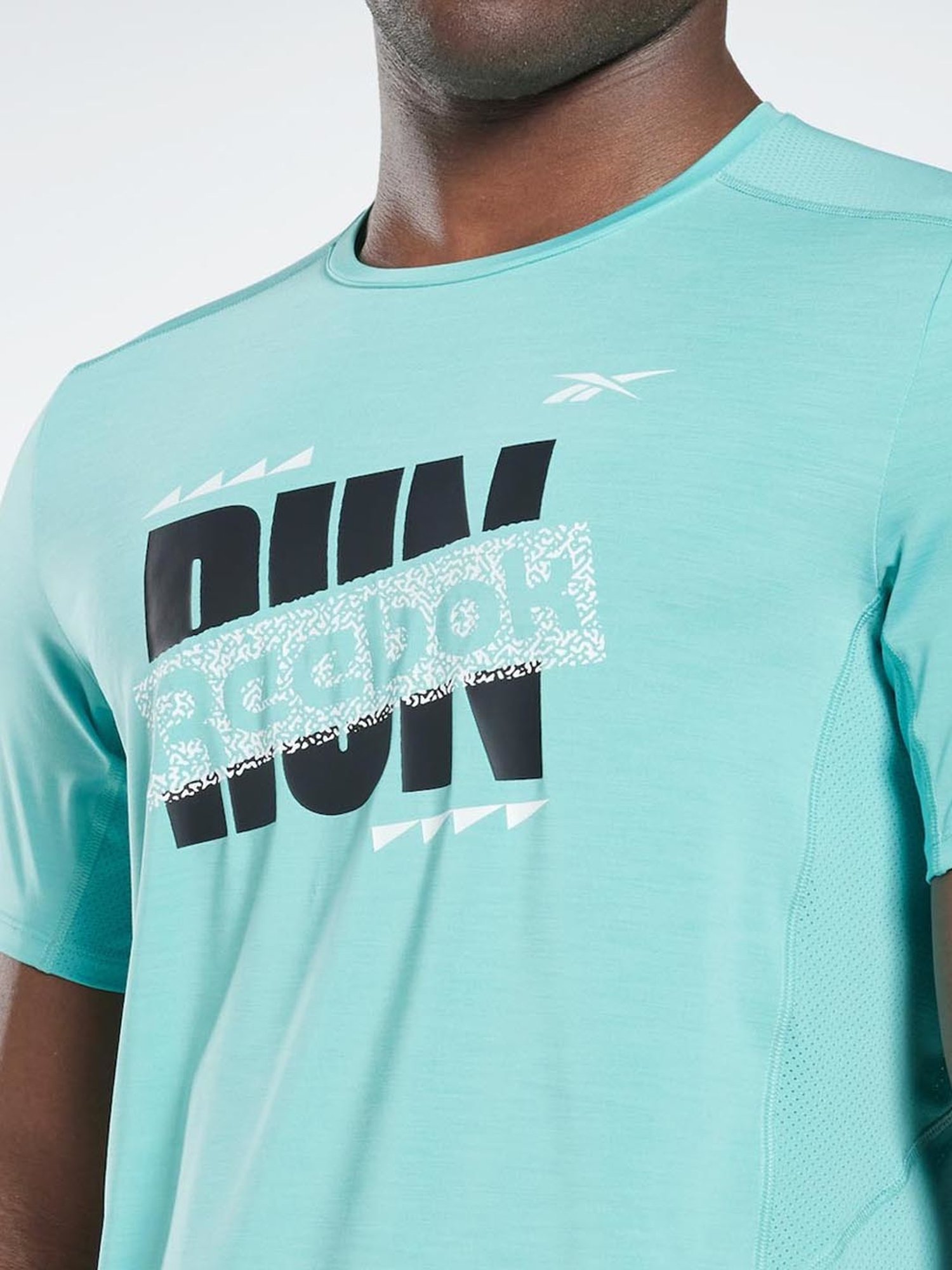 Reebok Blue Slim Fit Printed T-Shirt