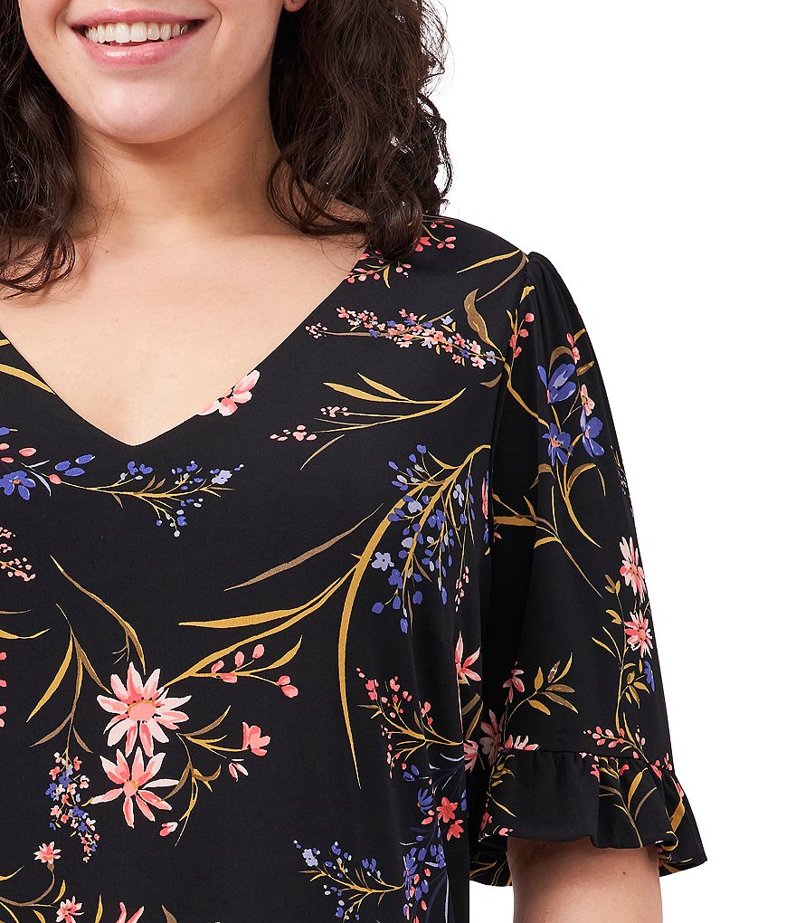 CeCe Plus Size V-Neck Ruffled Short Sleeve Floral Knit Dress