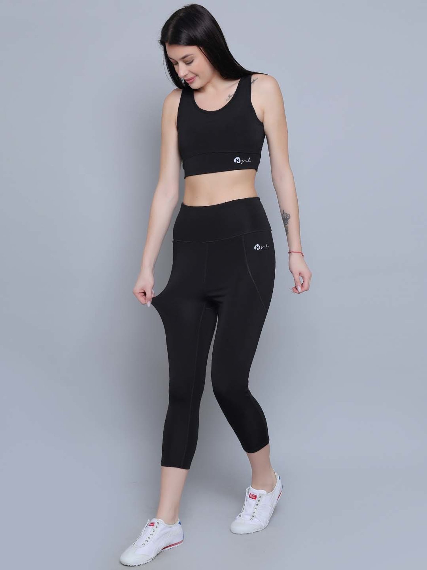 N-Gal Black Logo Print Sports Bra With Tights Set