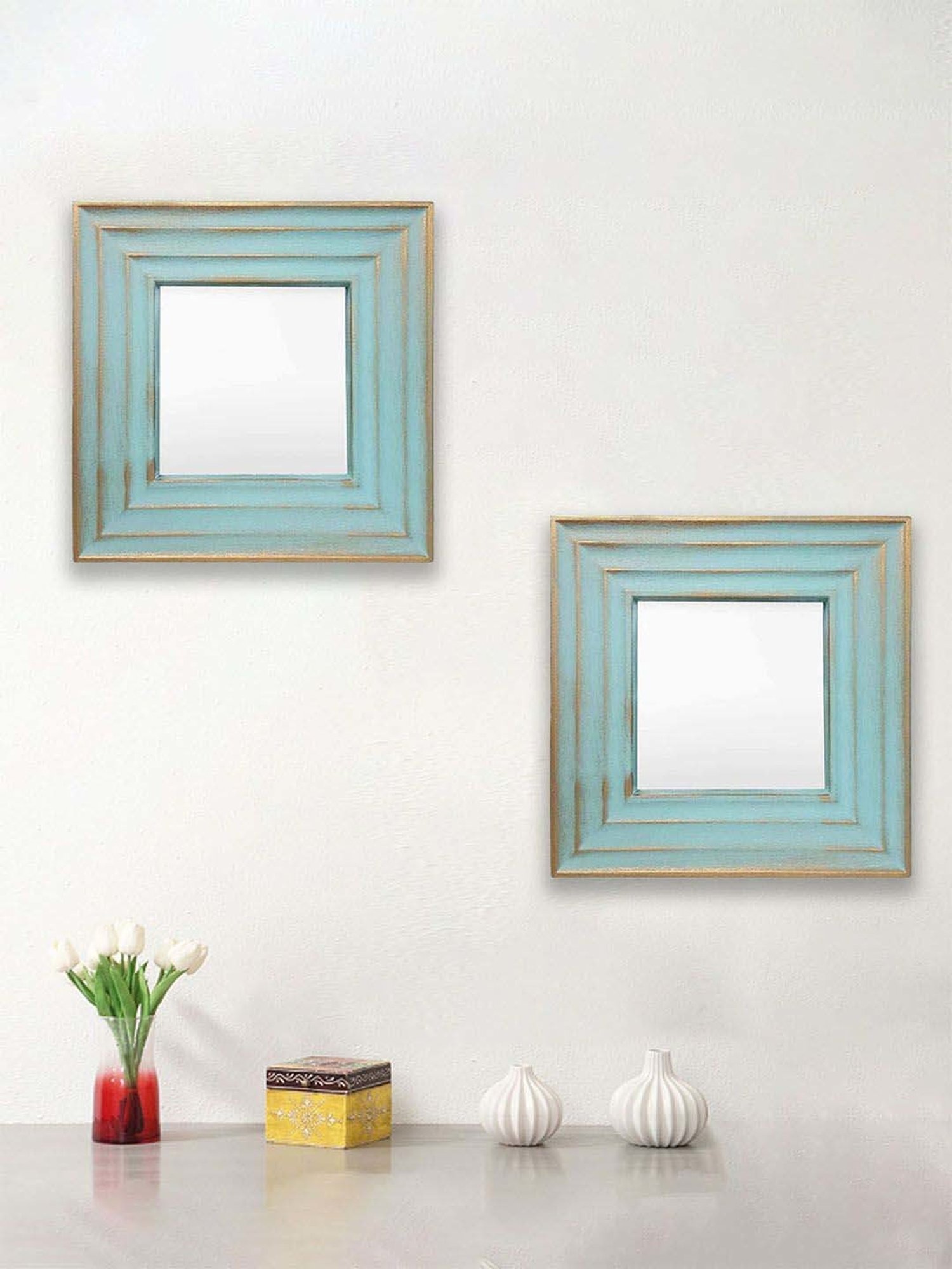 CHRONIKLE Pink Iron Sun Burst Designer Round Wall Mirror