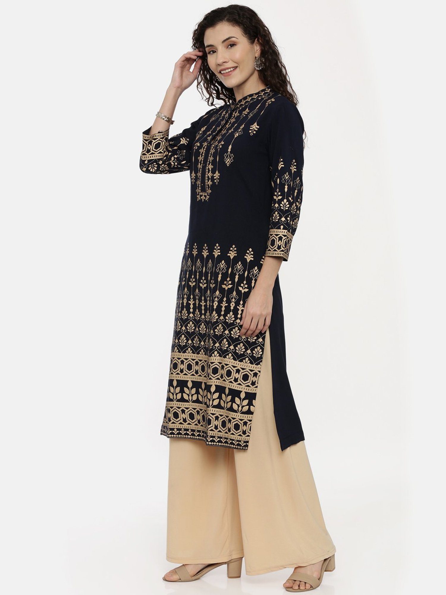 Neeru's Navy Printed Straight Kurta