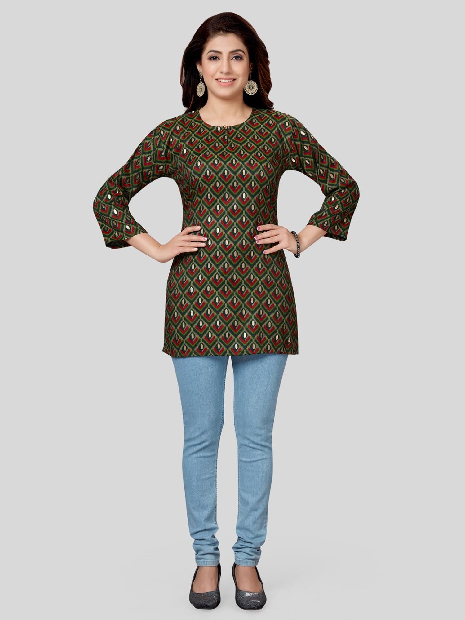 Saree Swarg Green & Red Printed Straight Kurti