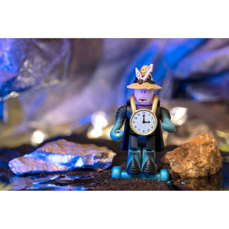 Roblox Avatar Shop Series Collection - Corrupted Time Lord Figure Pack (Includes Exclusive Virtual Item)