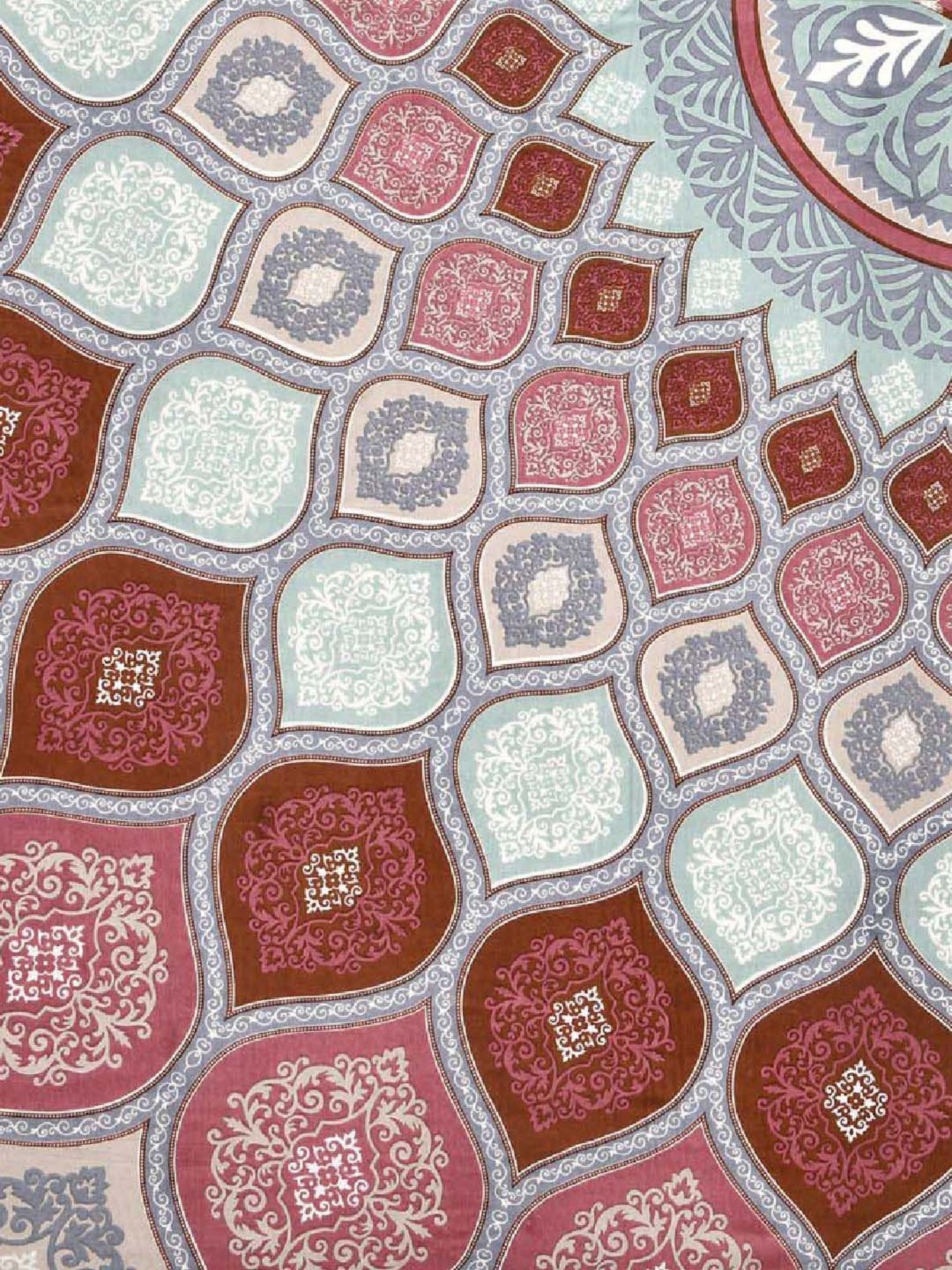 JaipurFabric Peach 240 TC 100% Cotton Sacred Shells Double Bedsheet with 2 Pillow Covers