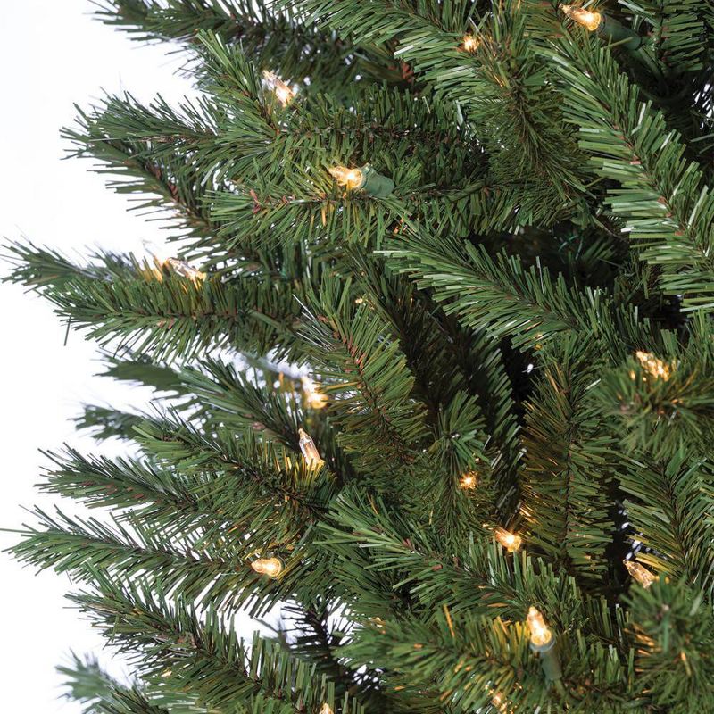9ft Sterling Tree Company Full New England Pine with 1100 Clear Lights Artificial Christmas Tree