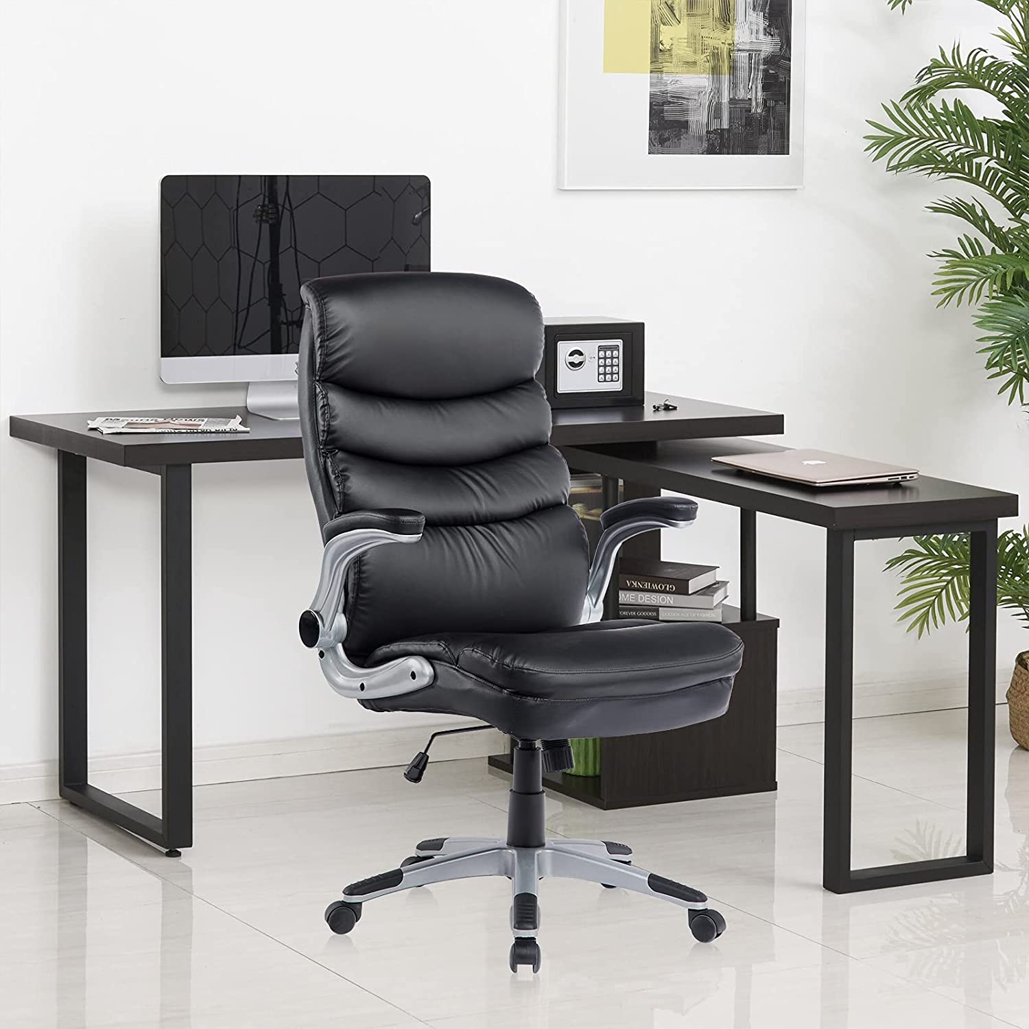 Executive Office Chair Ergonomic Leather Desk Chair with Flip-up Arms Double Padded Seat Cushion and Adjustable Tilt Angle Lumbar Support Office Chair for Home Office Work
