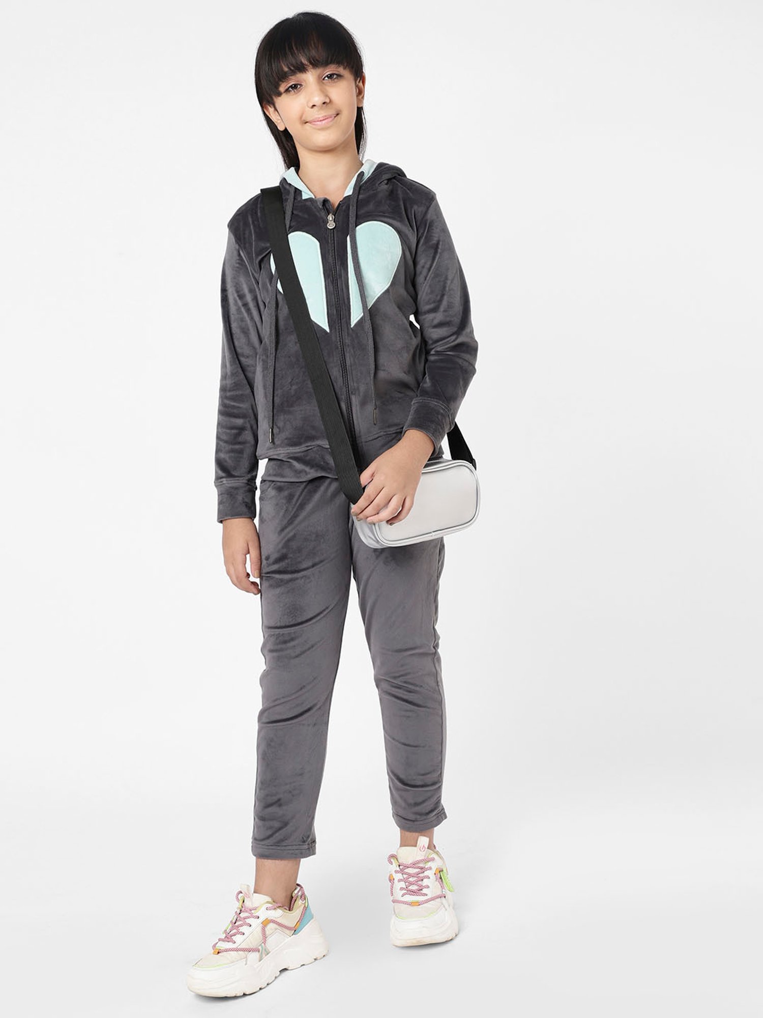 Sweet Dreams Kids Grey Solid Full Sleeves Tracksuit