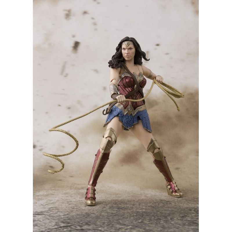 S.H. Figuarts - Wonder Woman - Justice League Action figures