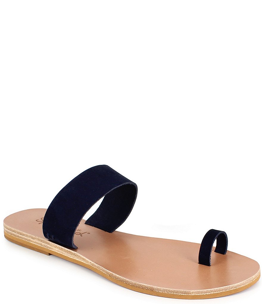 Splendid Serenity Leather Toe Ring Thong Sandals