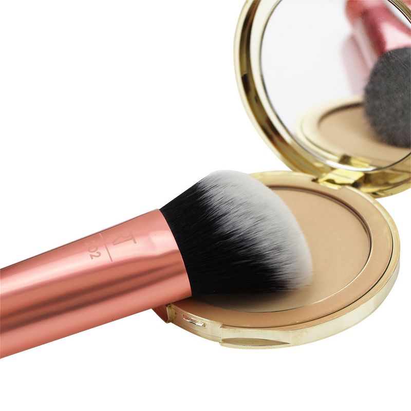 Real Techniques Instapop Face Brush - 1pc