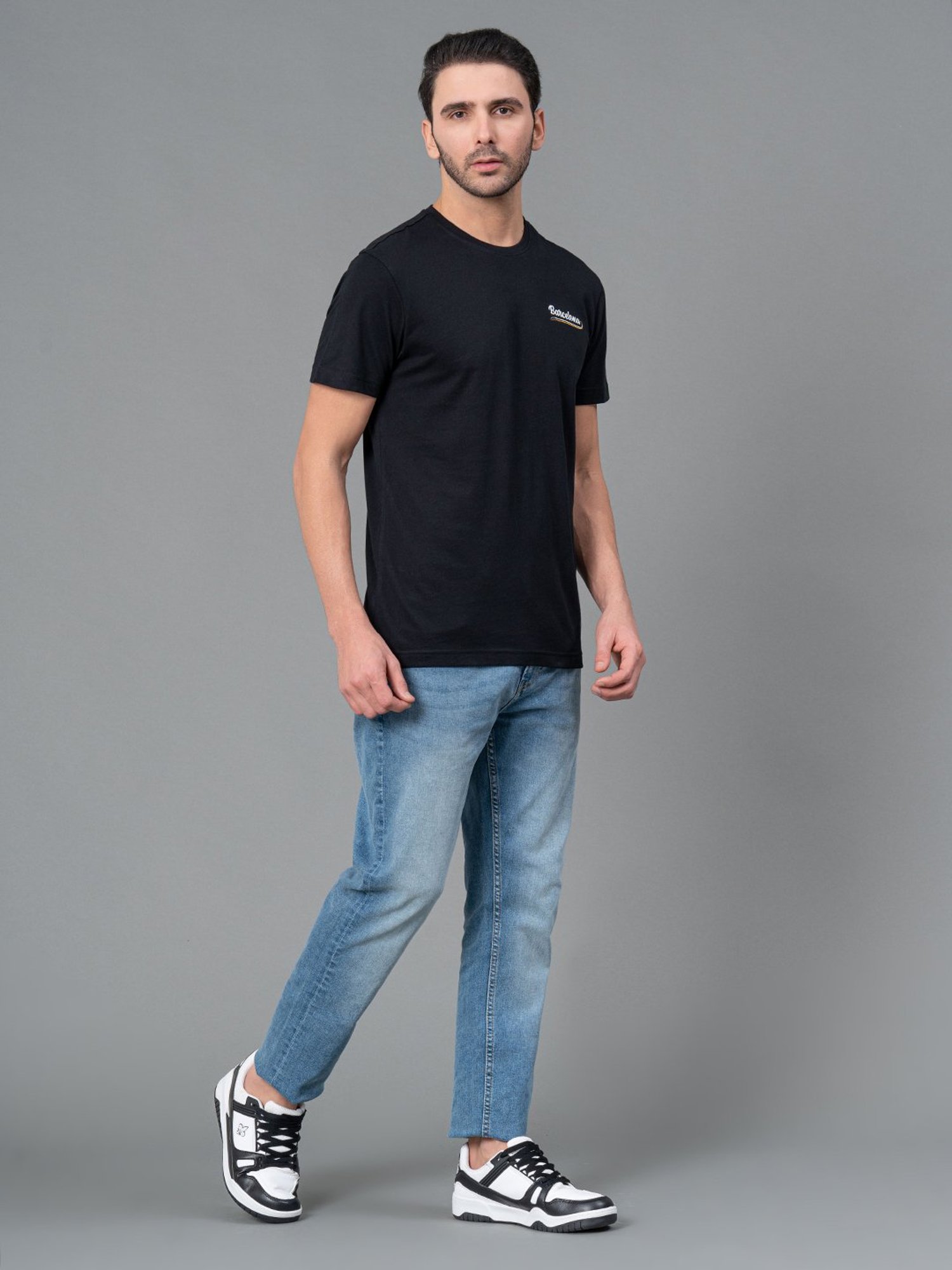 Red Tape Black Regular Fit Printed Cotton Crew T-Shirt