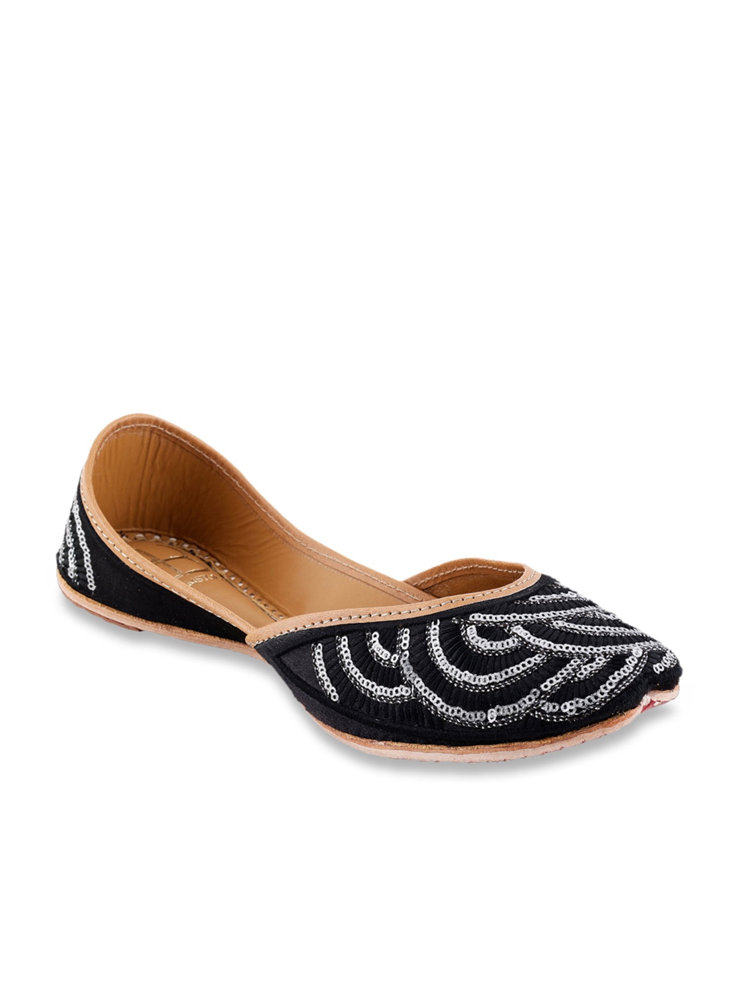 Glam Story Women's Layla Black Ethnic Juttis
