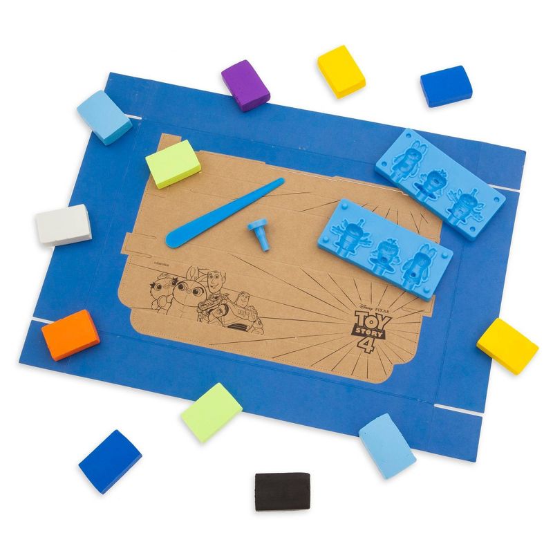 Dr. Seuss 30ct Crayon Erasers