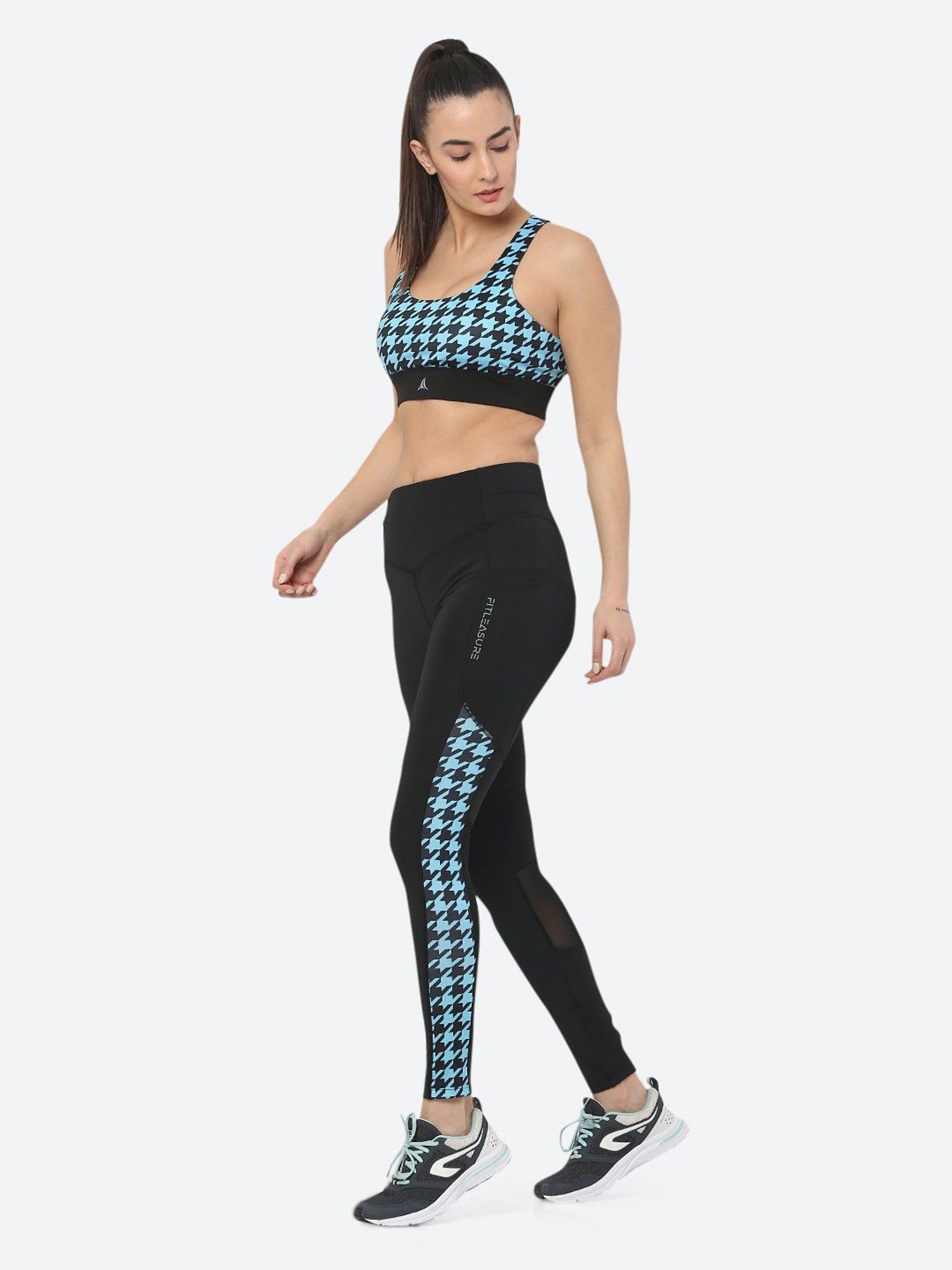 Fitleasure Black Printed Tights