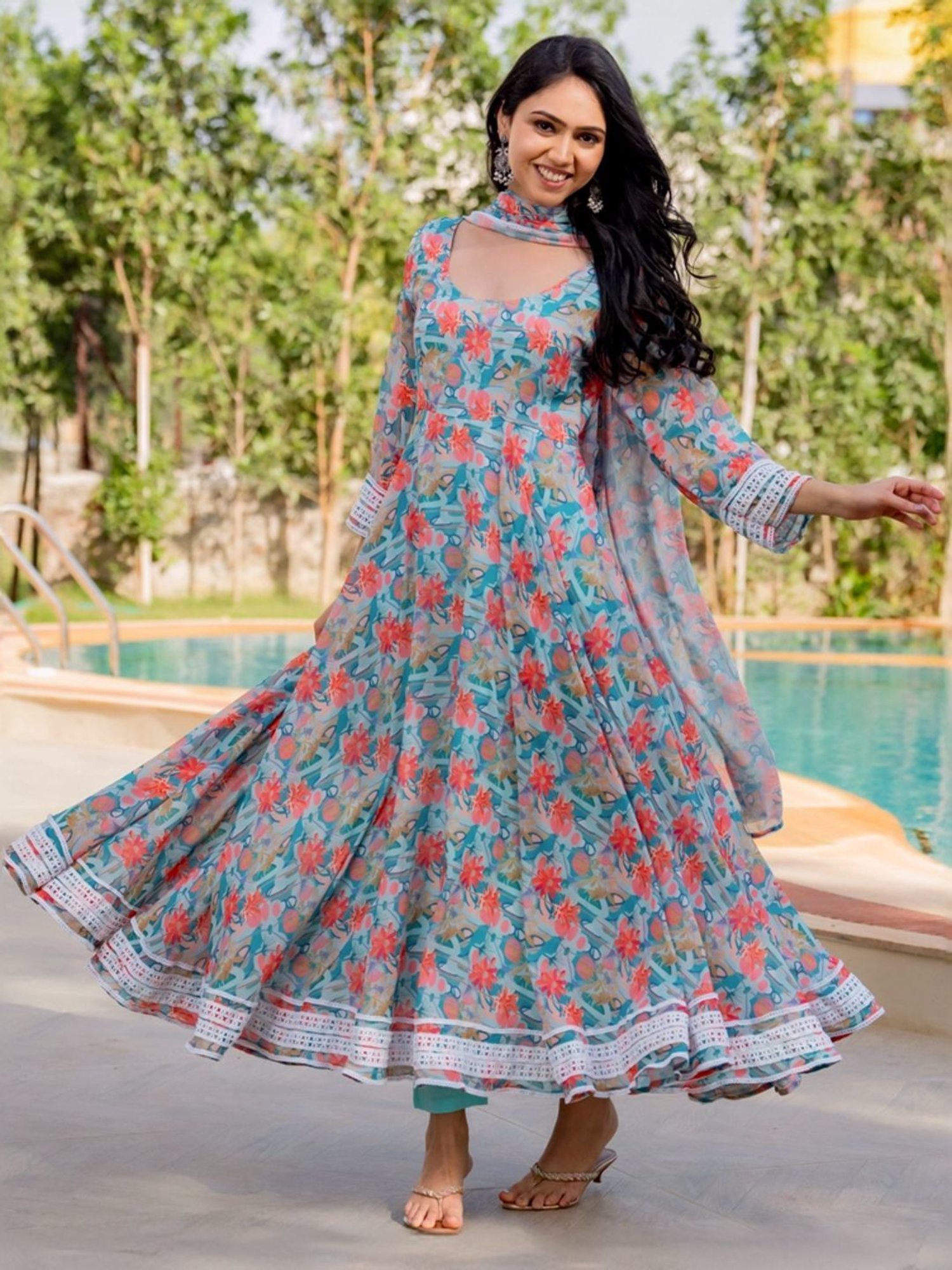 HOUSE OF JAMOTI Blue Printed Anarkali Kurta With Dupatta