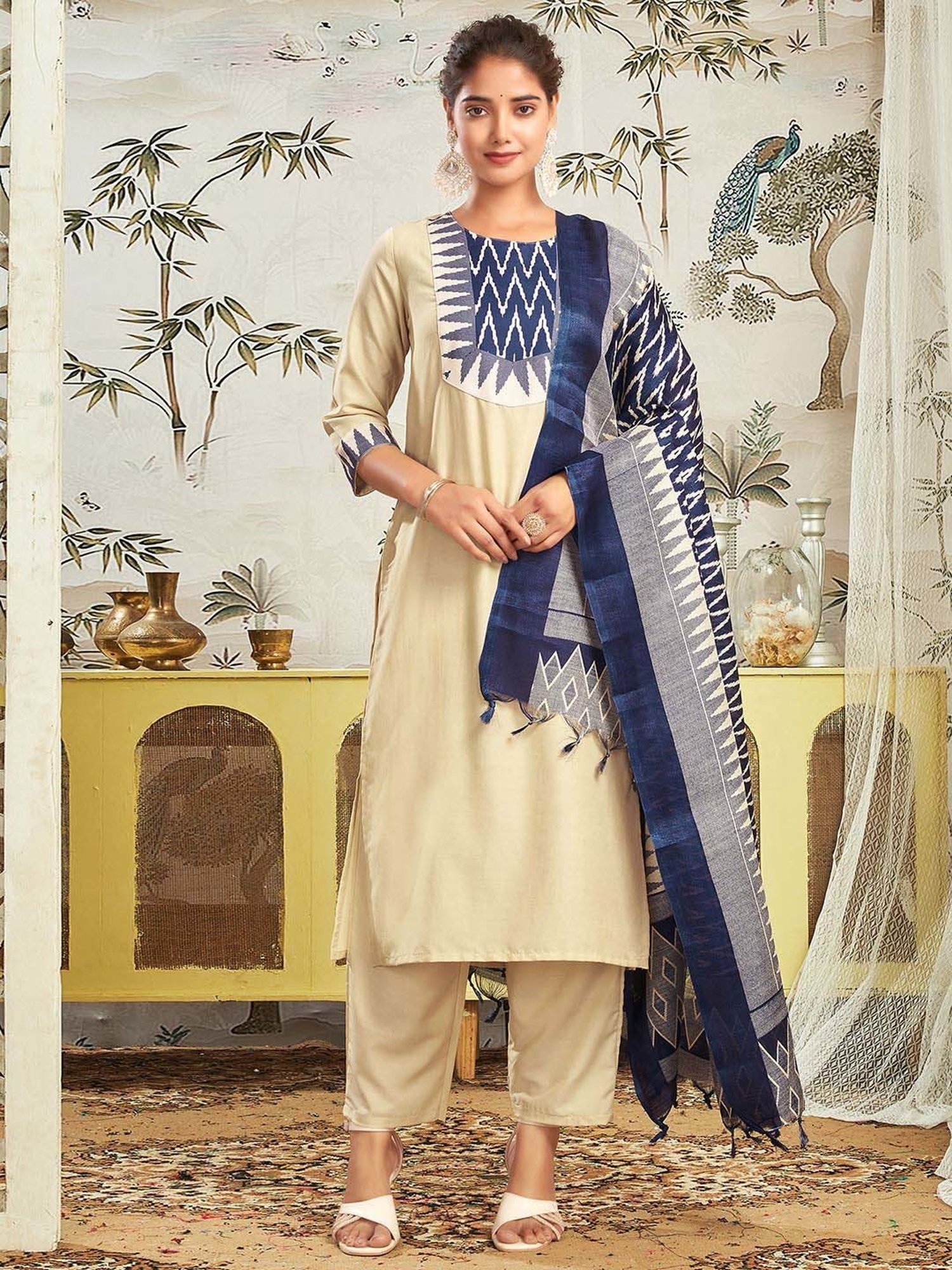 Skylee Beige Printed Kurta Pant Set With Dupatta
