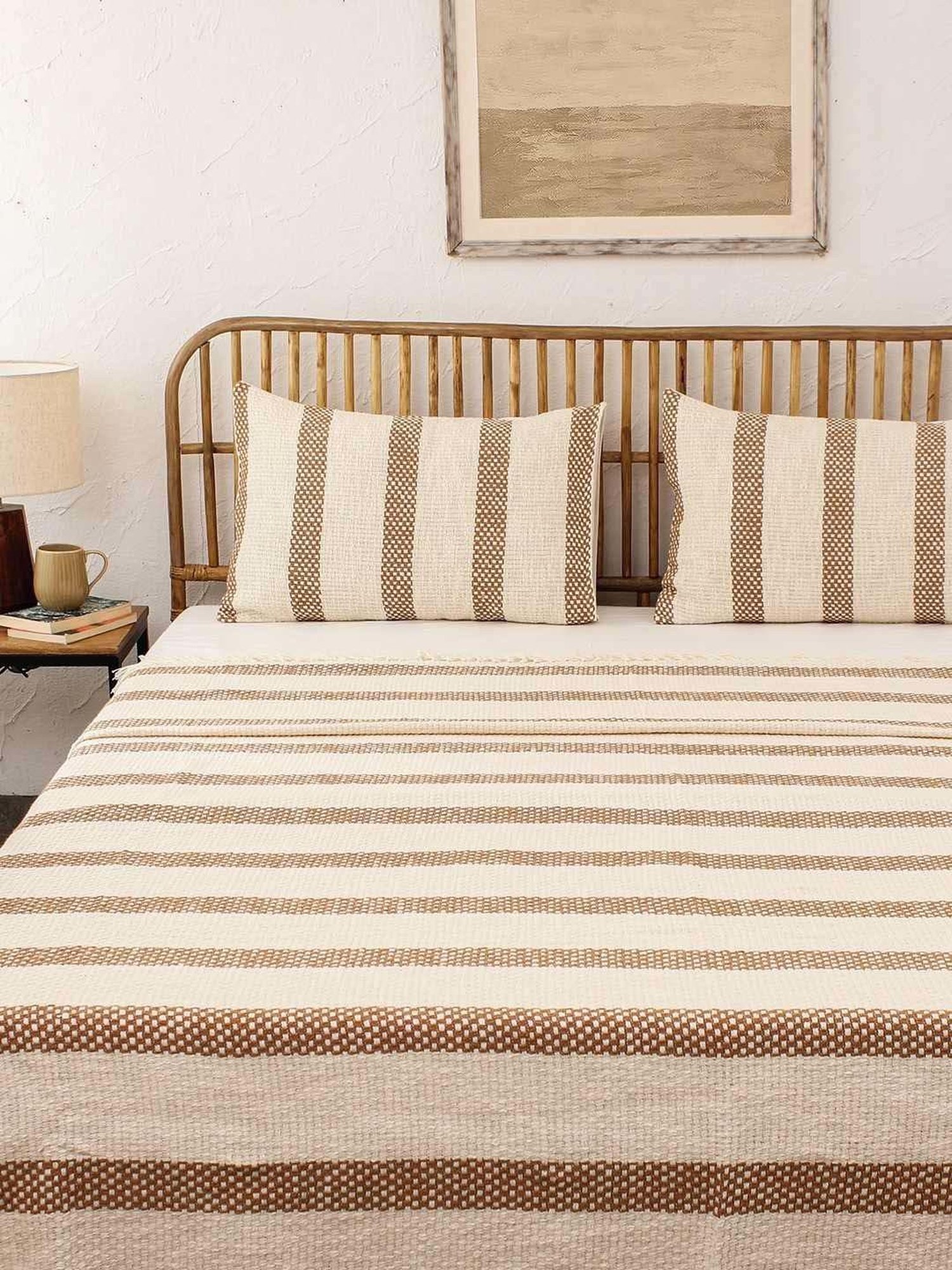 House This Shivalik Brown 150 TC Cotton Double Bedcover with 2 Pillow Covers