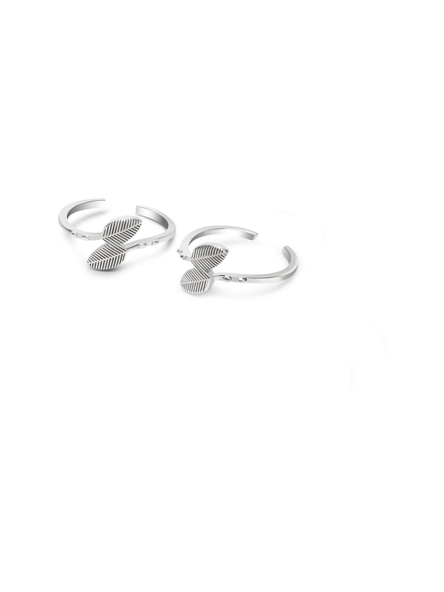 March by FableStreet 92.5 Sterling Silver Oxidized Leaf Toe Rings for Women