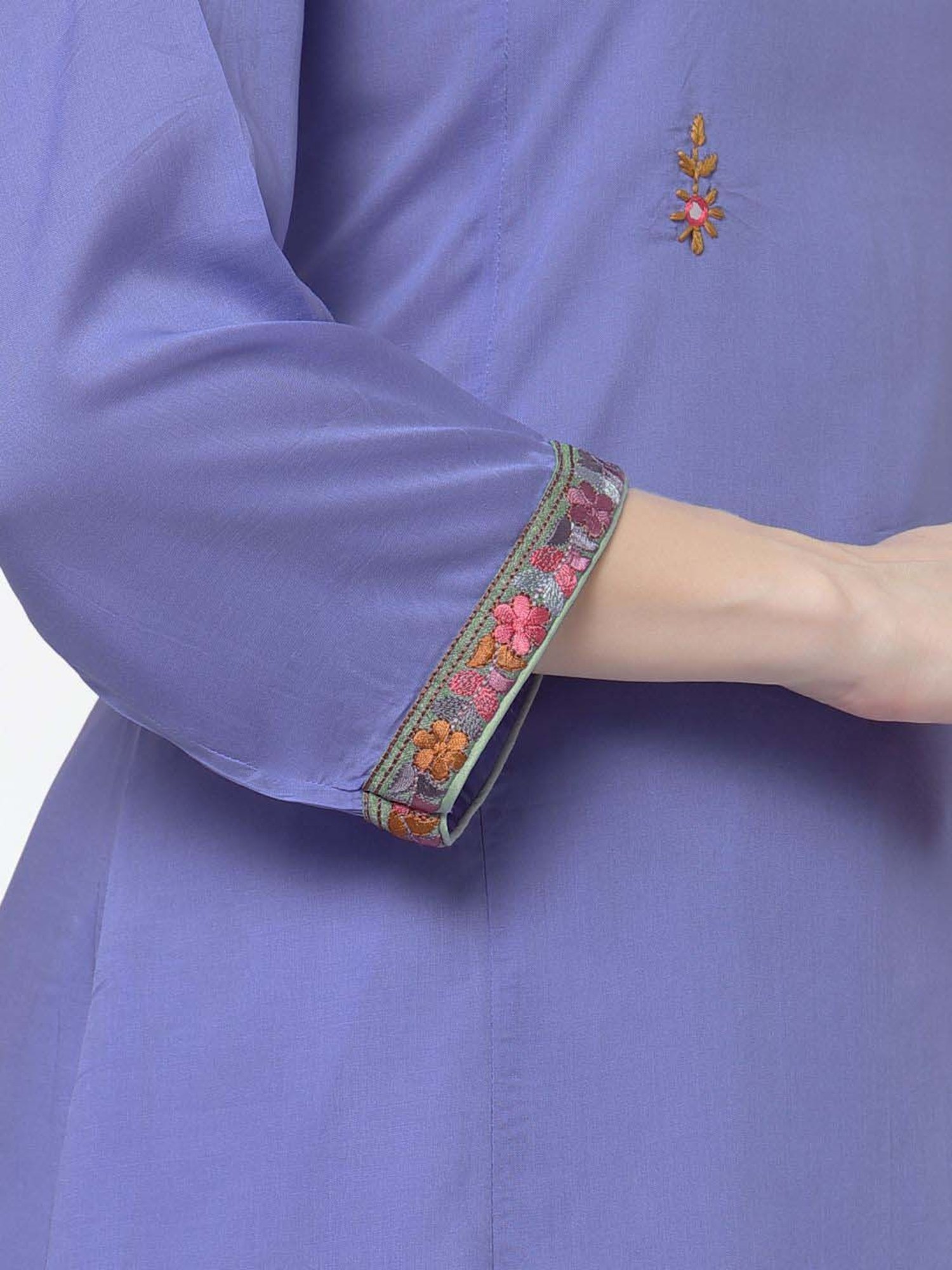 DART STUDIO Blue Embroidered Straight Kurta