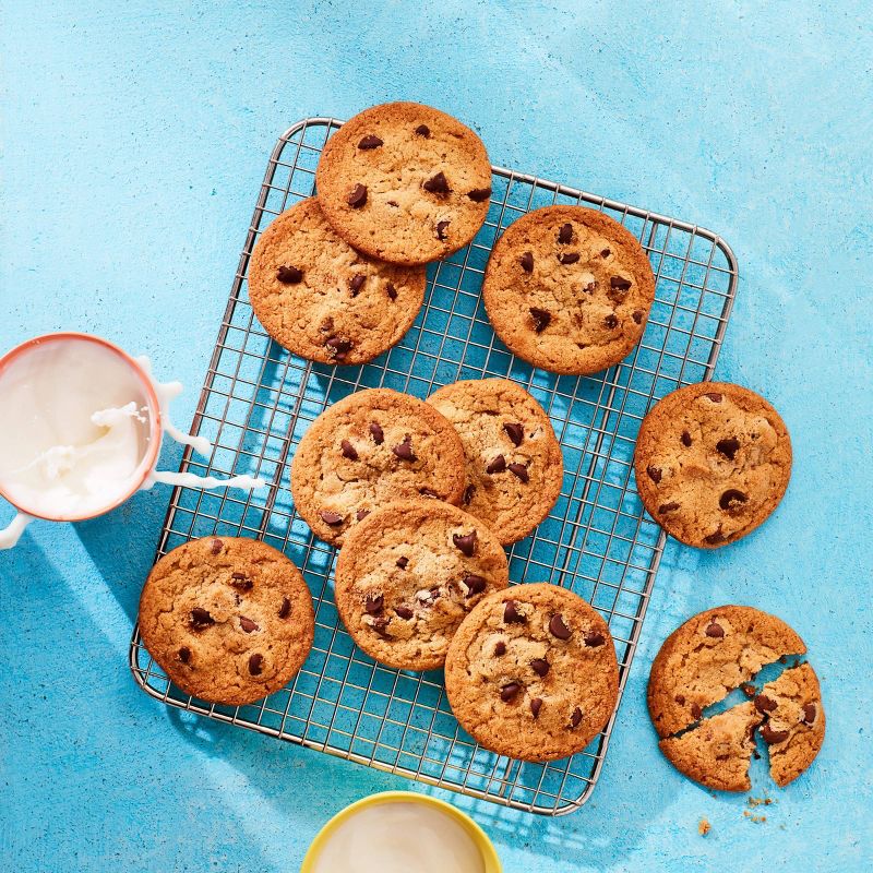 Pepperidge Farm Farmhouse Thin & Crispy Dark Chocolate Chip Cookies - 6.9oz