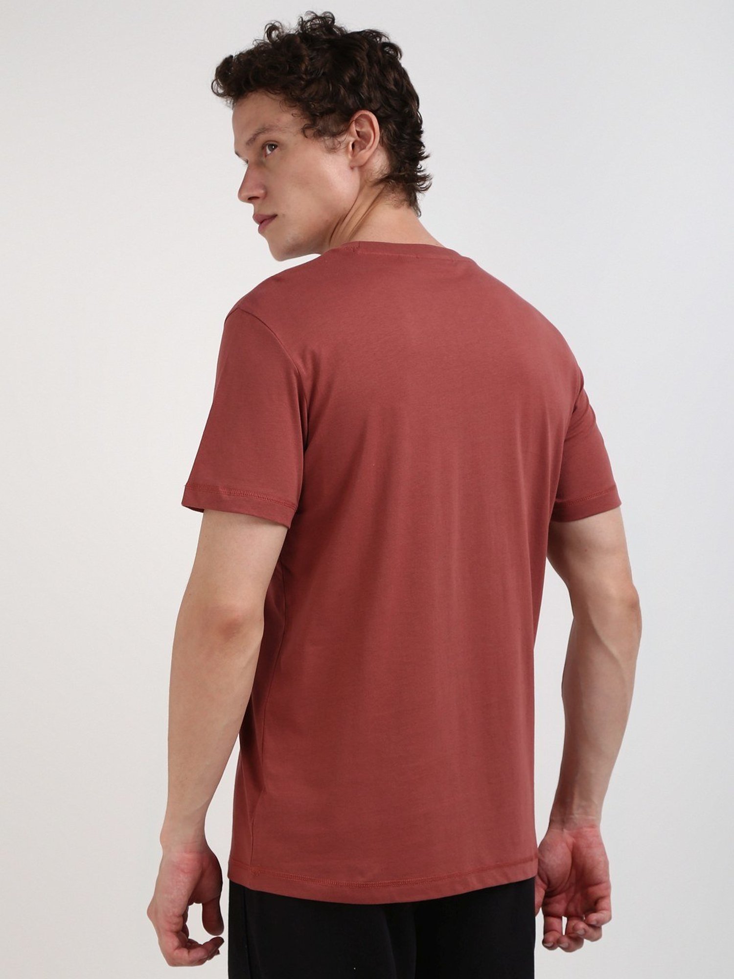 Calvin Klein Jeans Red Cotton Regular Fit T-Shirt