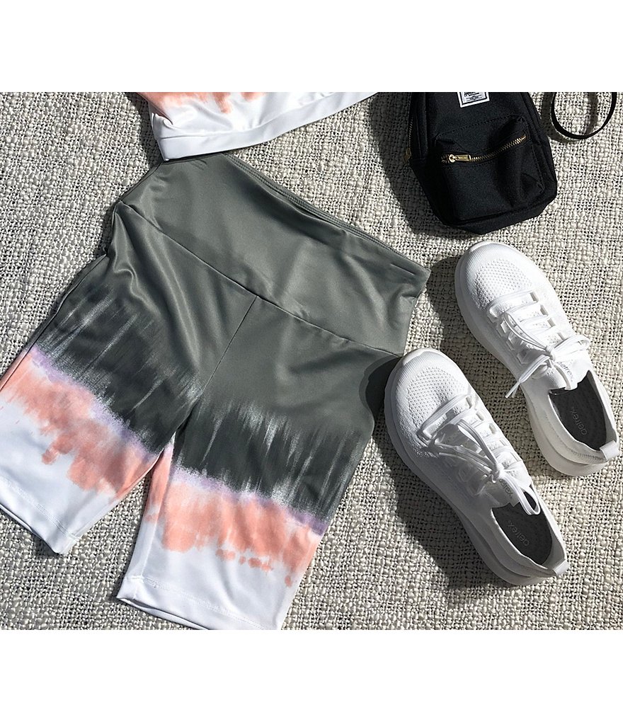 Aetrex Carly Knit Lace-Up Sneakers