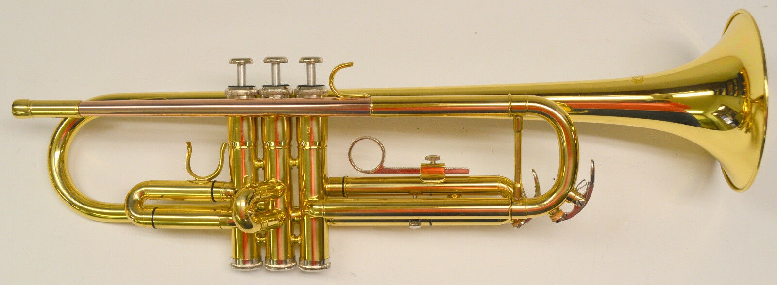 NEW BLESSING BTR1277 STUDENT TRUMPET, KEY OF Bb, CLEAR LACQUER FINISH