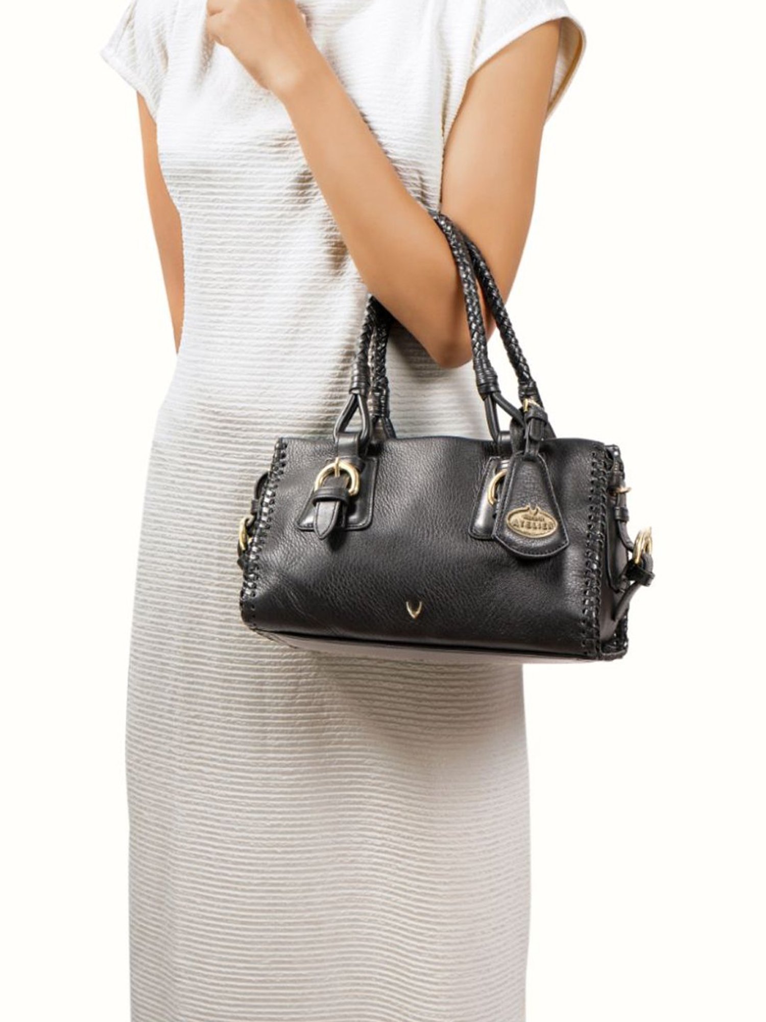 Hidesign Salmon Black Leather Handbag