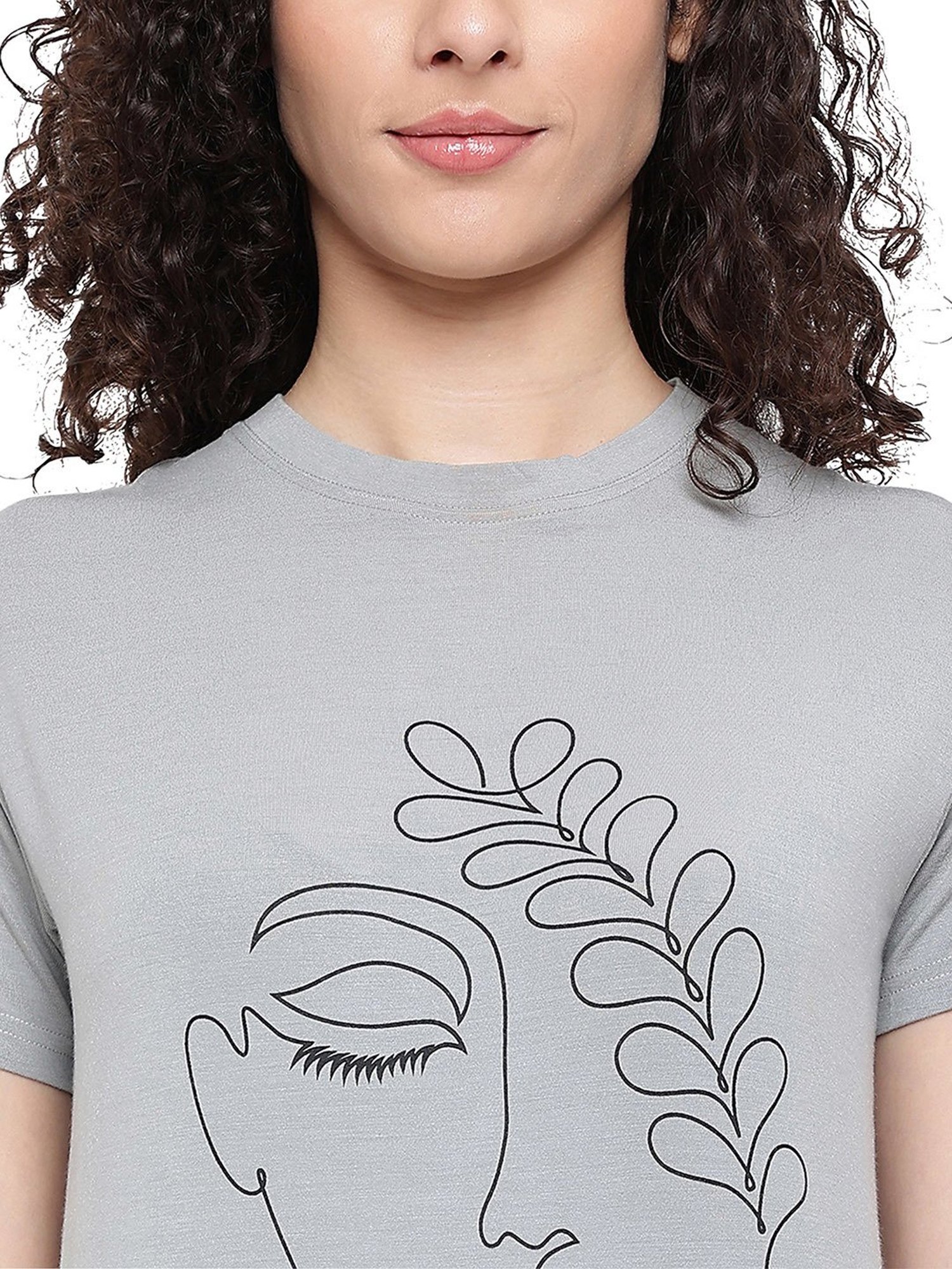 La Intimo Grey Printed T-Shirt With Shorts