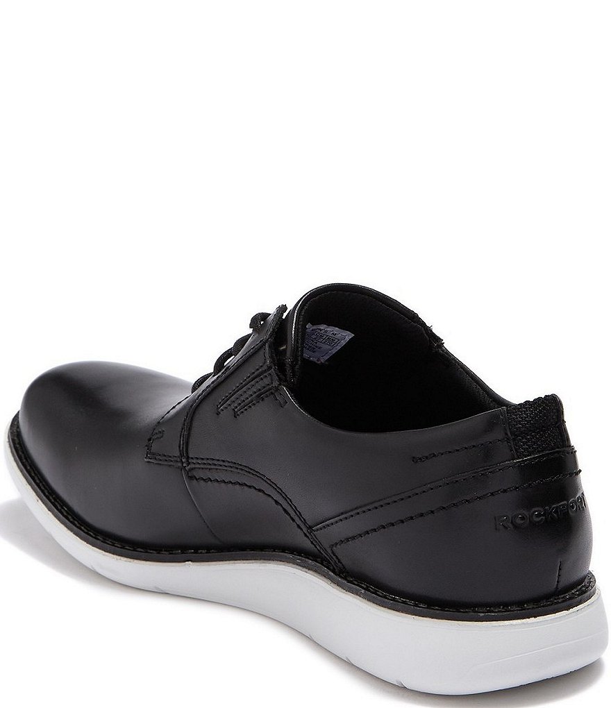 Sperry Men's Top-Sider Authentic Original 2-Eye Leather Boat Shoes